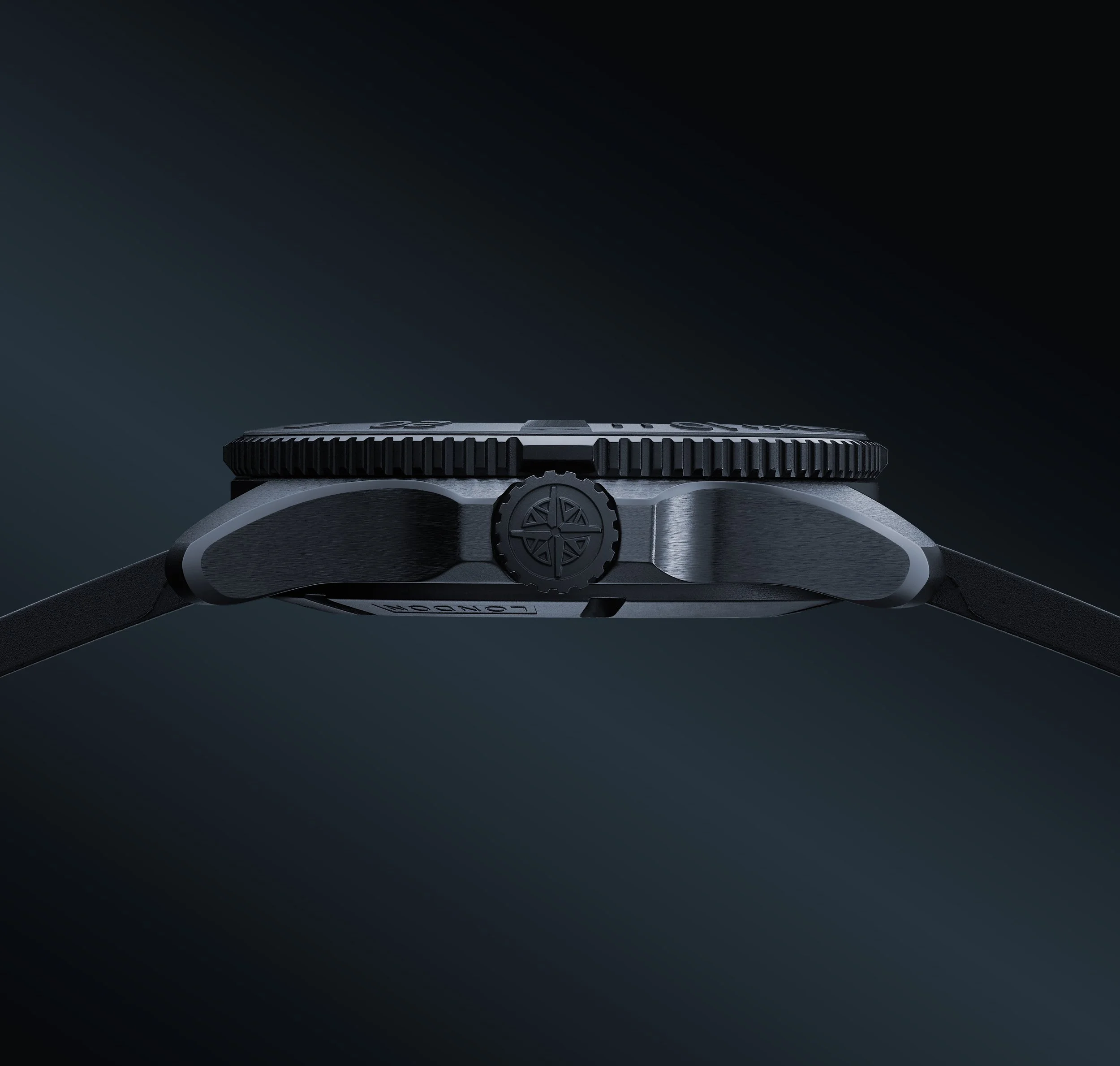 Bremont_SM500_Ceramic_Blue_Profile.jpg