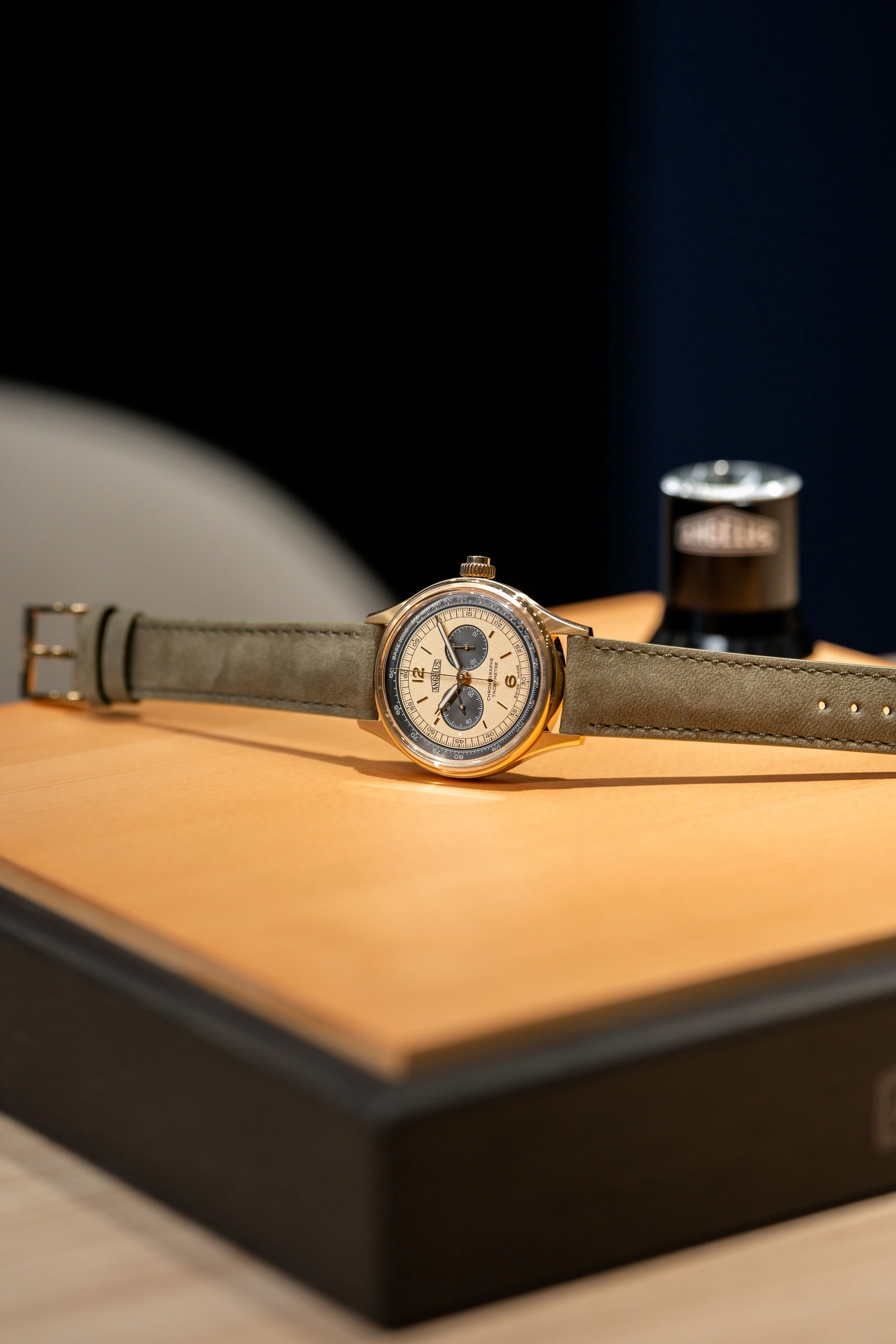 ANG Chronographe Tachymètre_social media (2).jpg