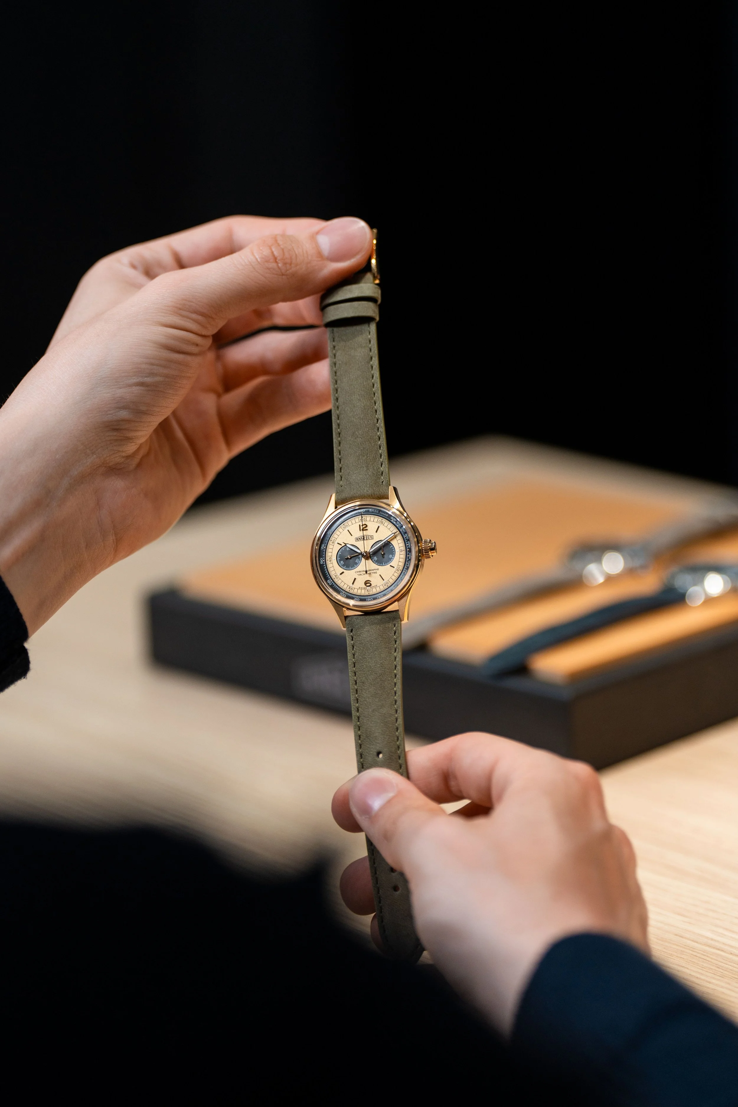 ANG Chronographe Tachymètre_social media (1).jpg