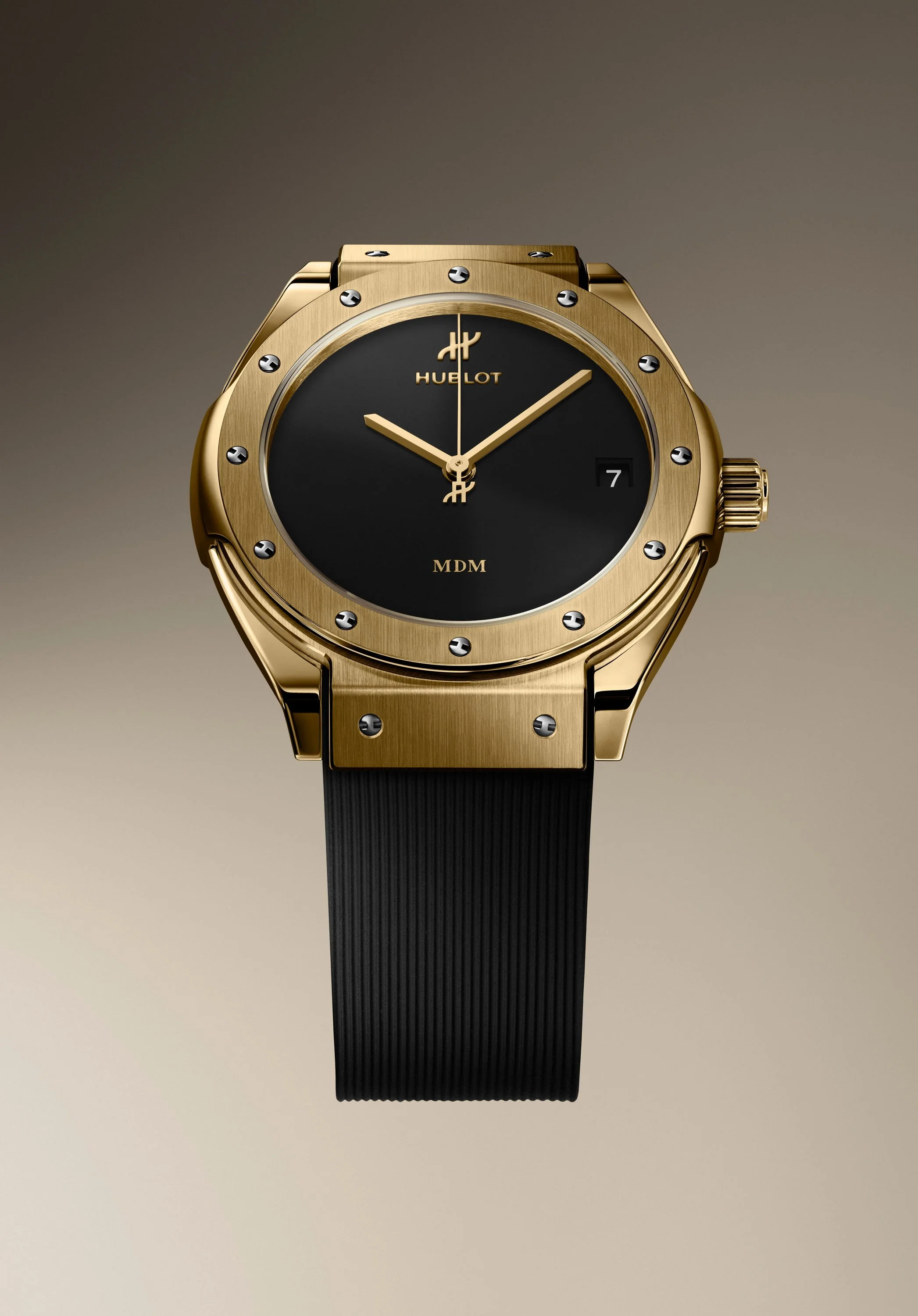Hublot Classic Fusion Tributo Yellow Gold (3).jpeg