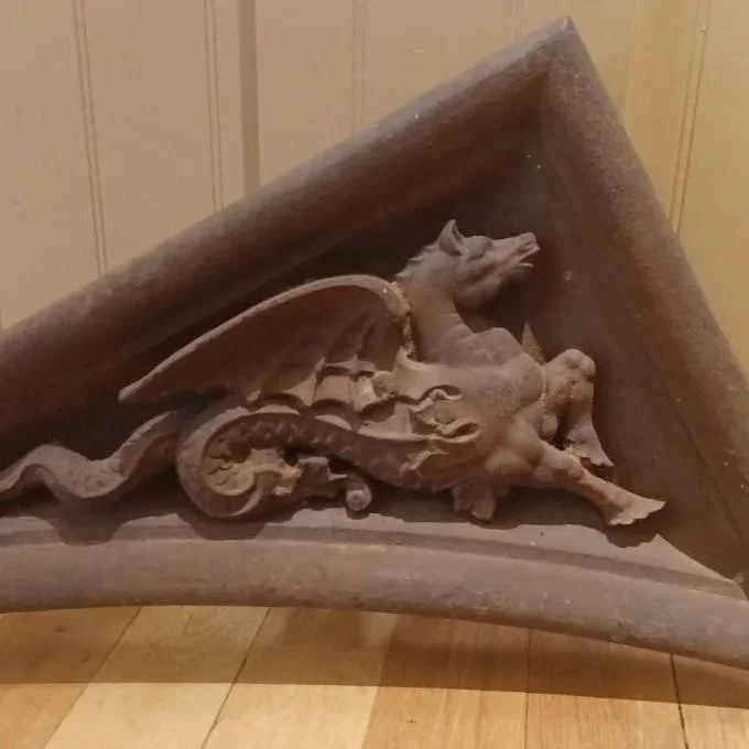 Longma Iron Corner Ornament