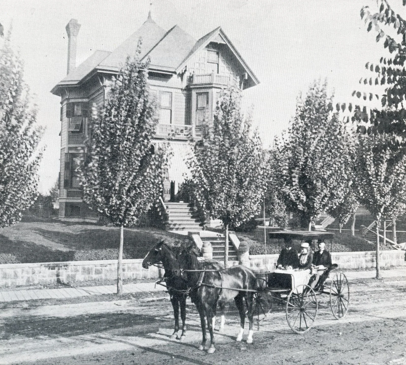 The Dunne House in 1892 in Portland, Oregon