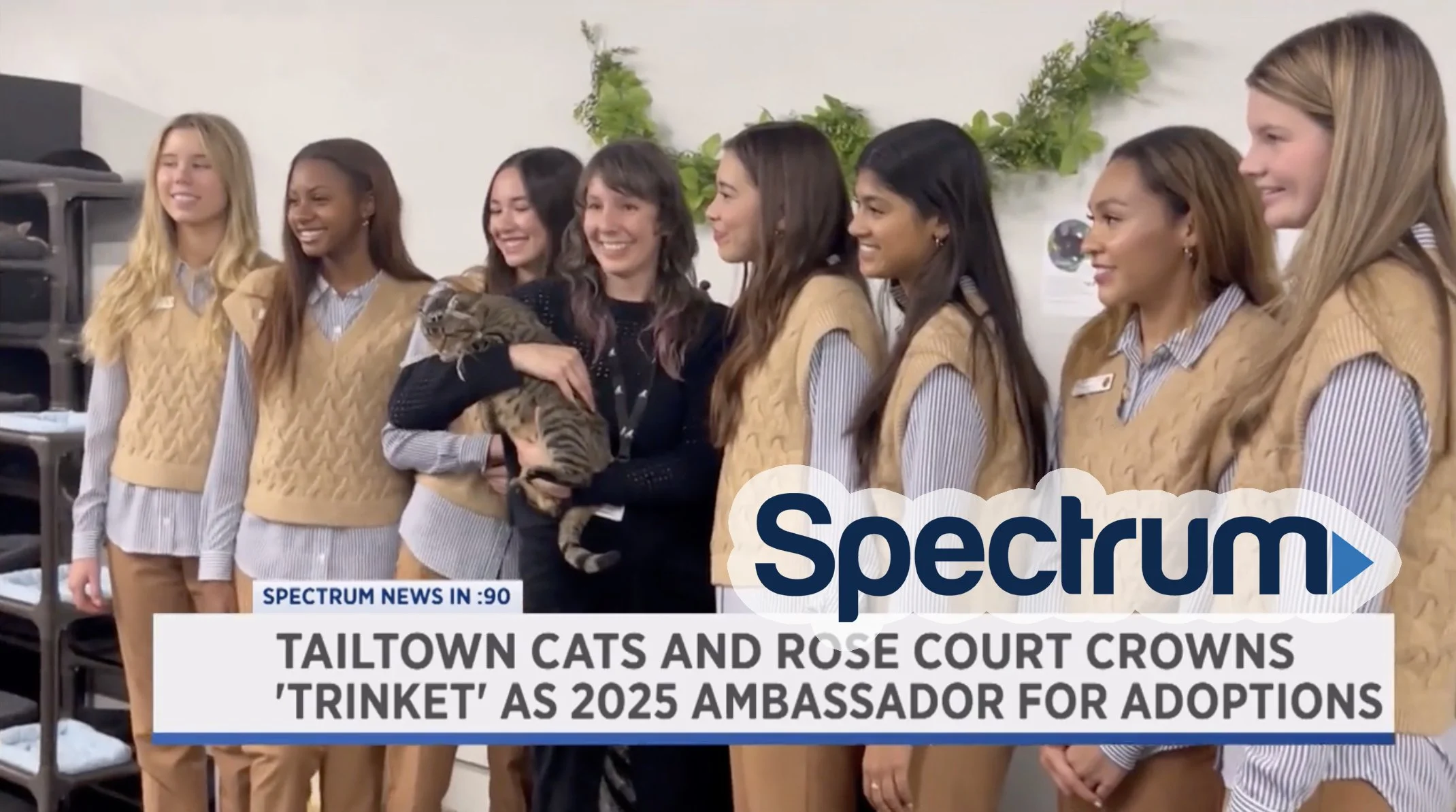 Pasadena Tournament of Roses Court crowns a queen kitty