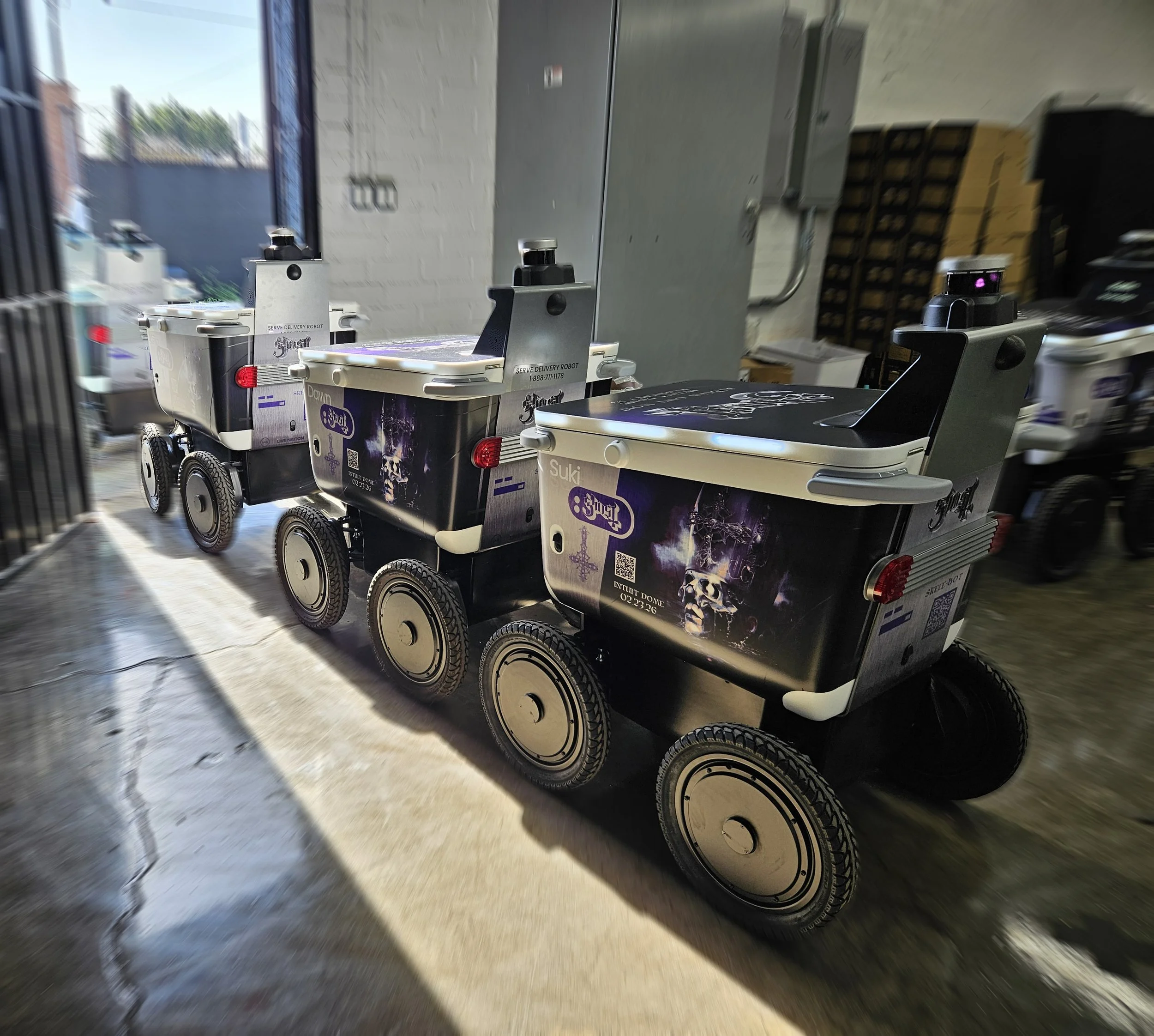 Serve Robotics, Los Angeles