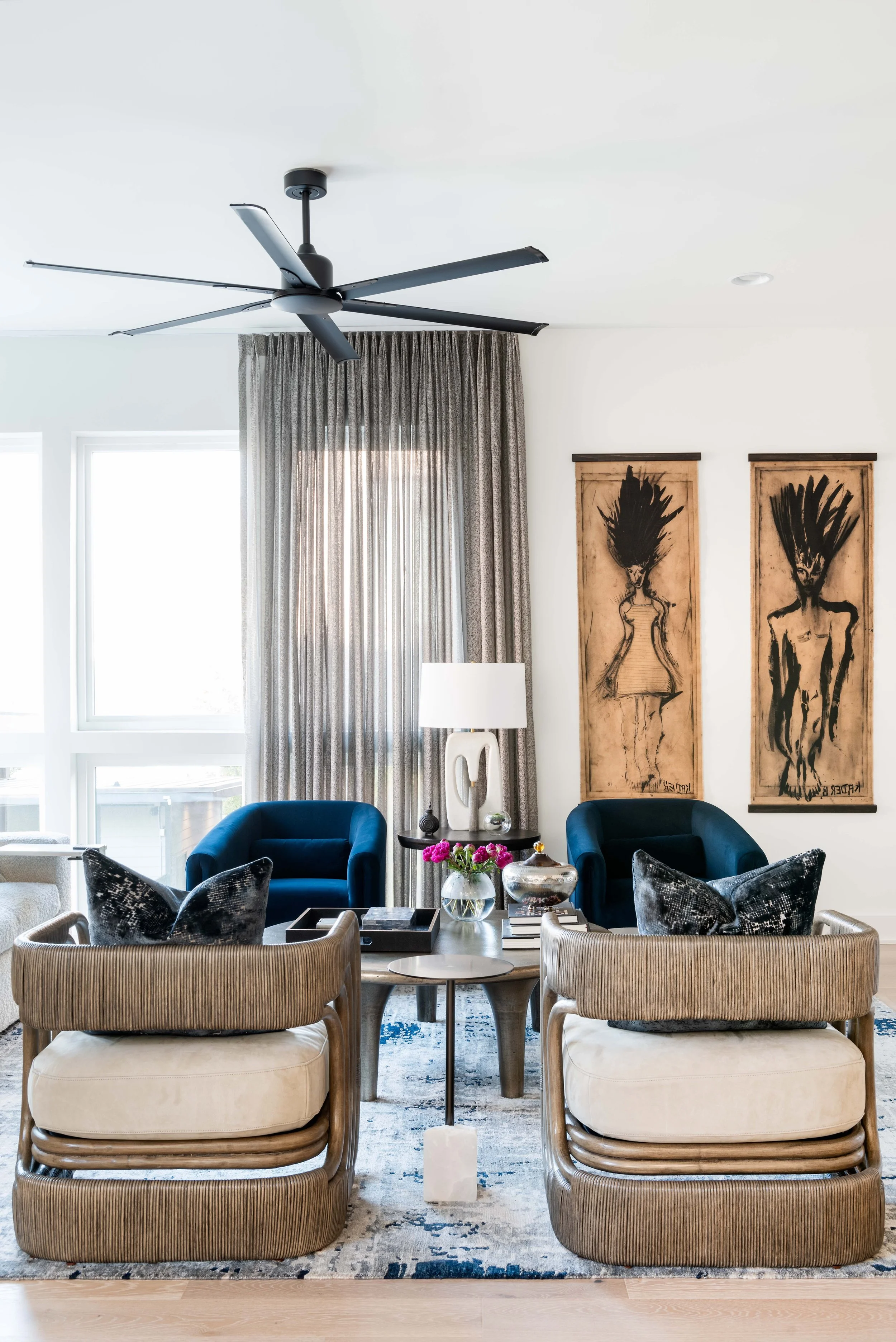 minhnuyet-hardy-sophisticated-row-house-interior-design-02.jpg