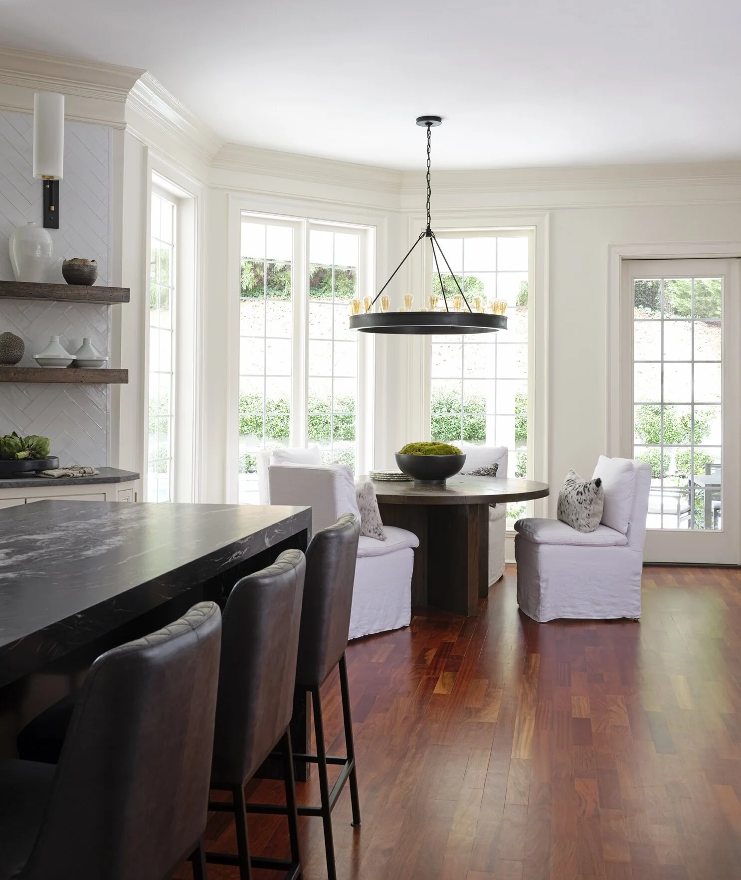 Minhnuyet Hardy - Modern Mediterranean