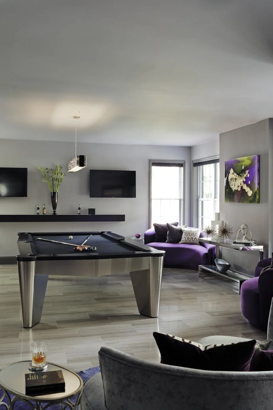 Minhnuyet Hardy - Sophisticated Man Cave Basement - Pool Table
