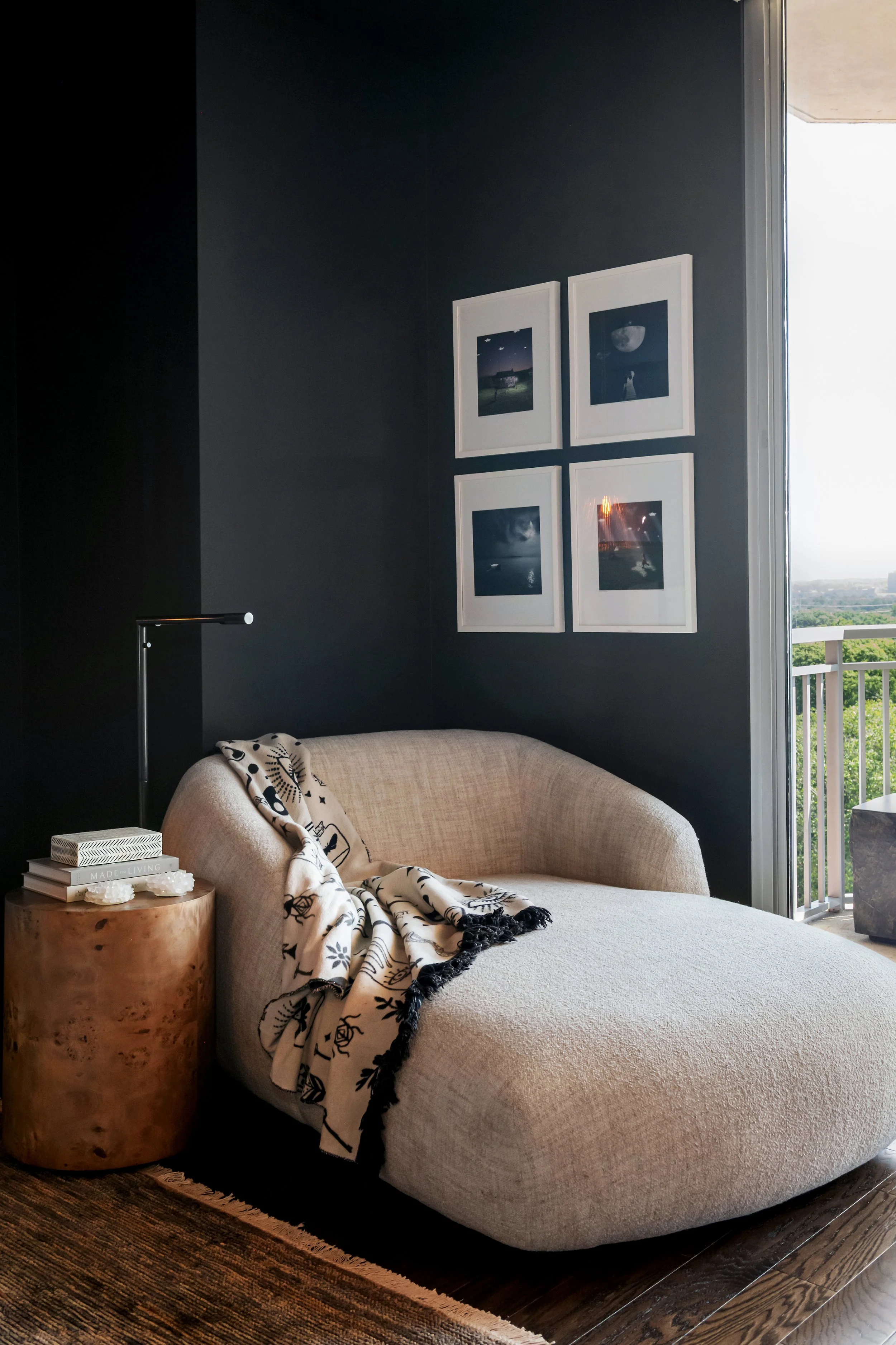 minhnuyet_hardy_brookwood_chaise.jpg
