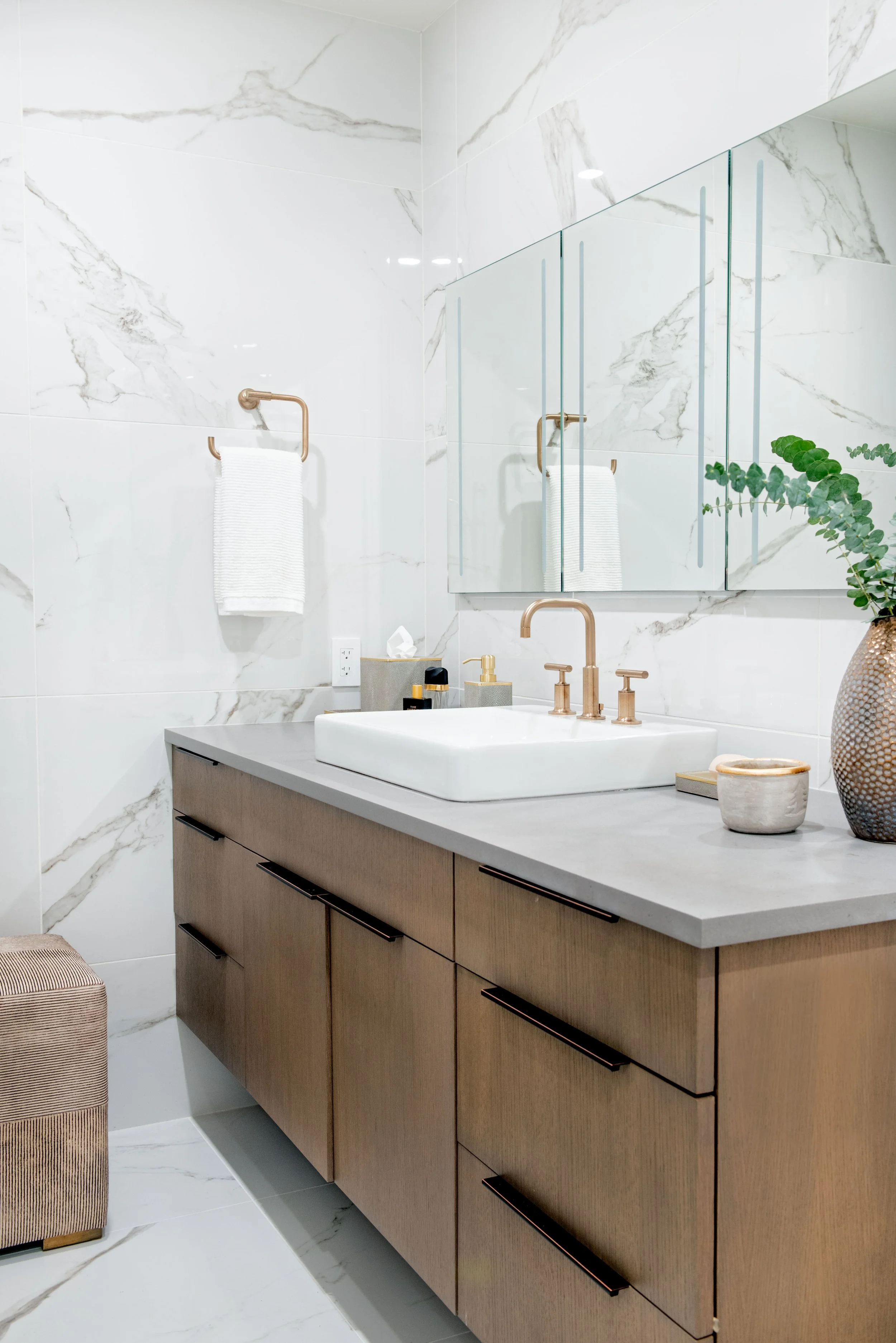minhnuyet-hardy-modern-glam-buckhead-interior-design-29.jpg