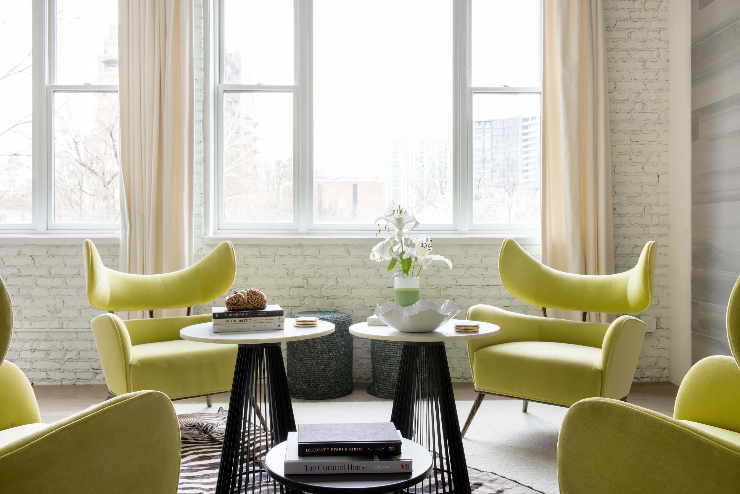 minhnuyet-hardy-contemporary-condo-interior-design-07.jpg
