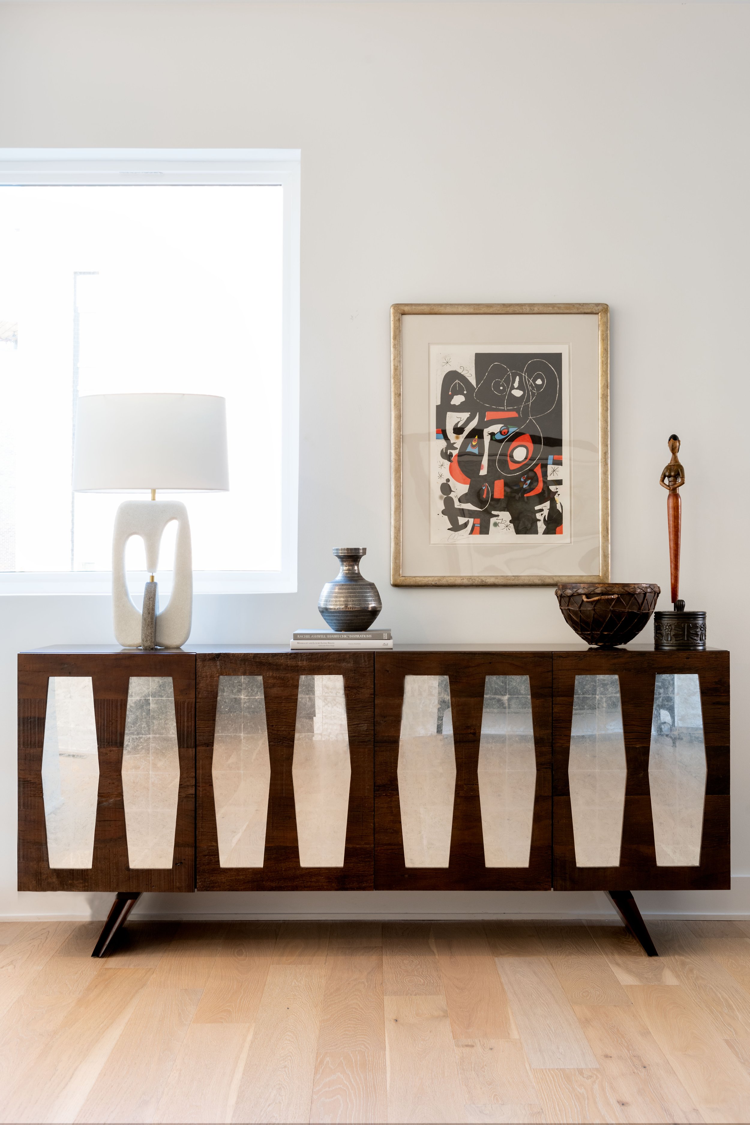 minhnuyet-hardy-sophisticated-row-house-interior-design-13.jpg