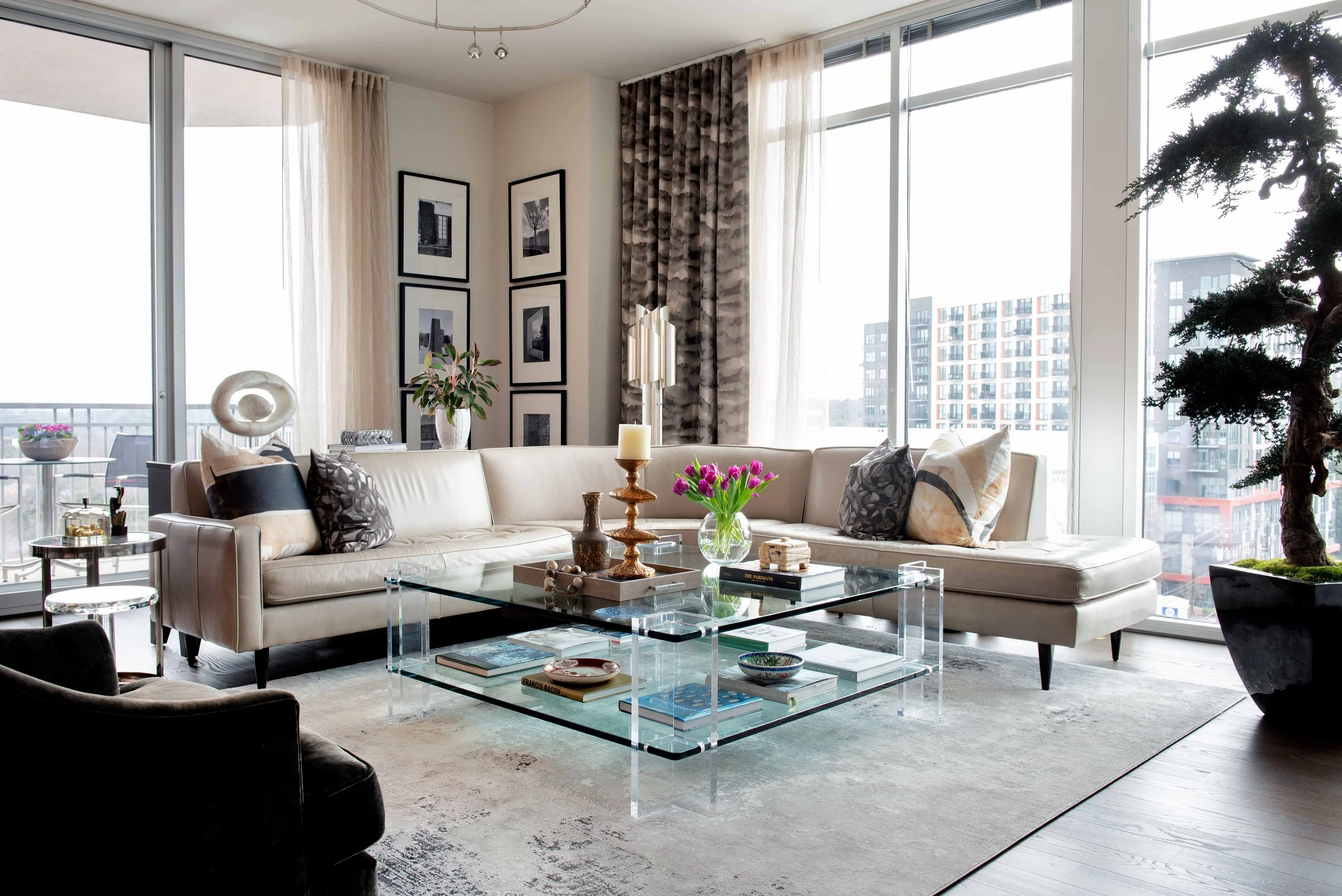 minhnuyet-hardy-modern-glam-buckhead-interior-design-02.jpg