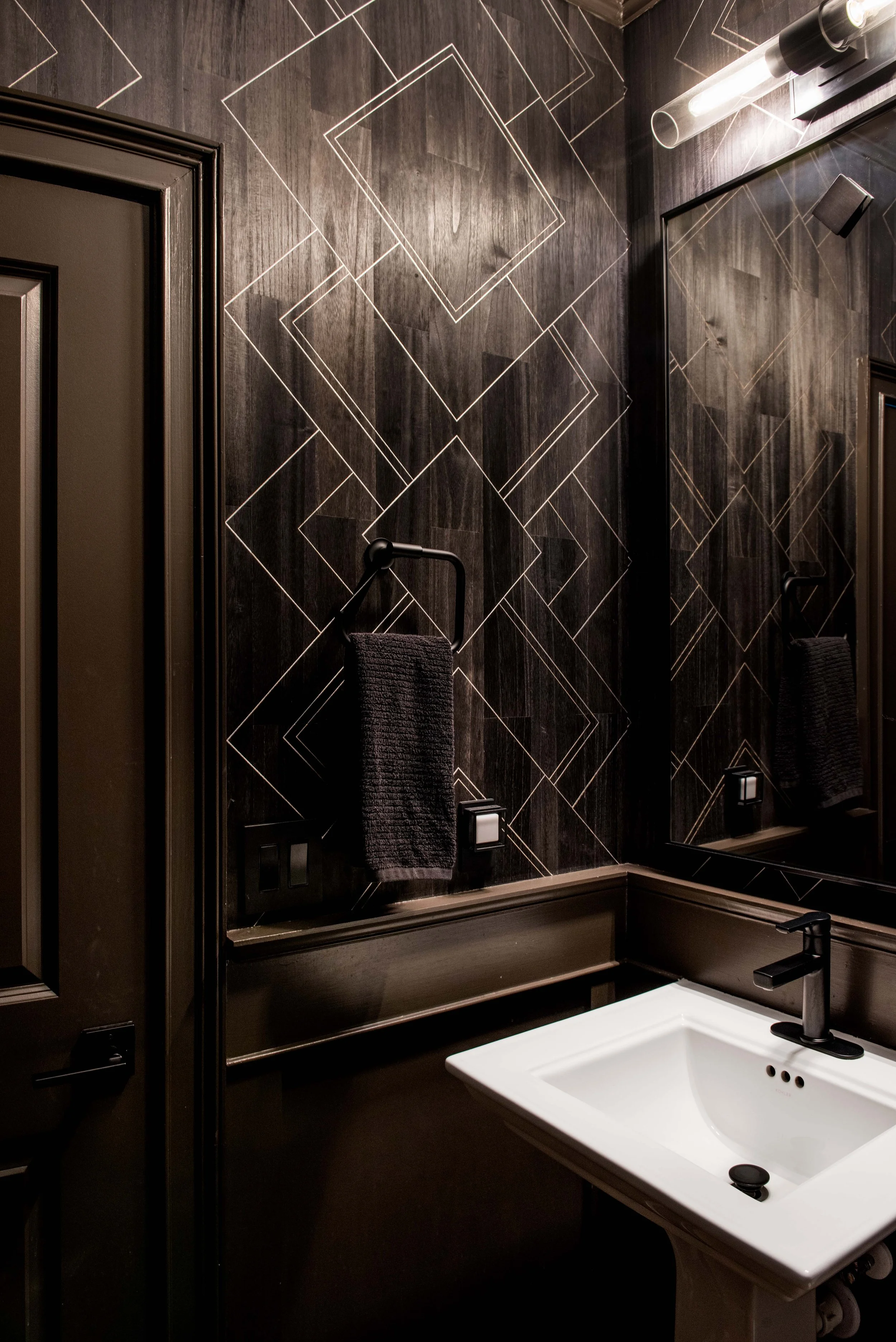 minhnuyet-hardy-modern-farmhouse-interior-design-11.jpg