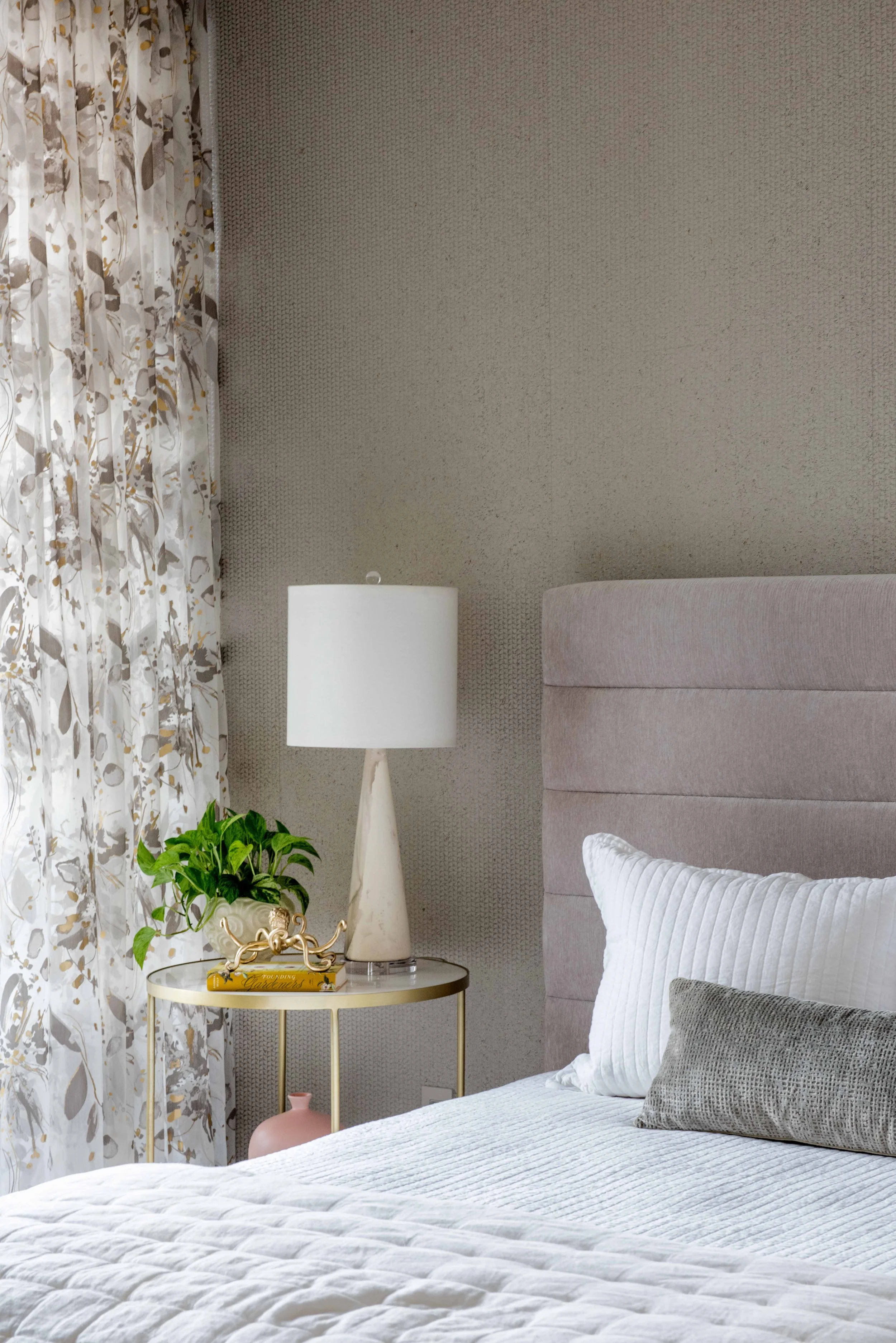 minhnuyet-hardy-modern-glam-buckhead-interior-design-25.jpg