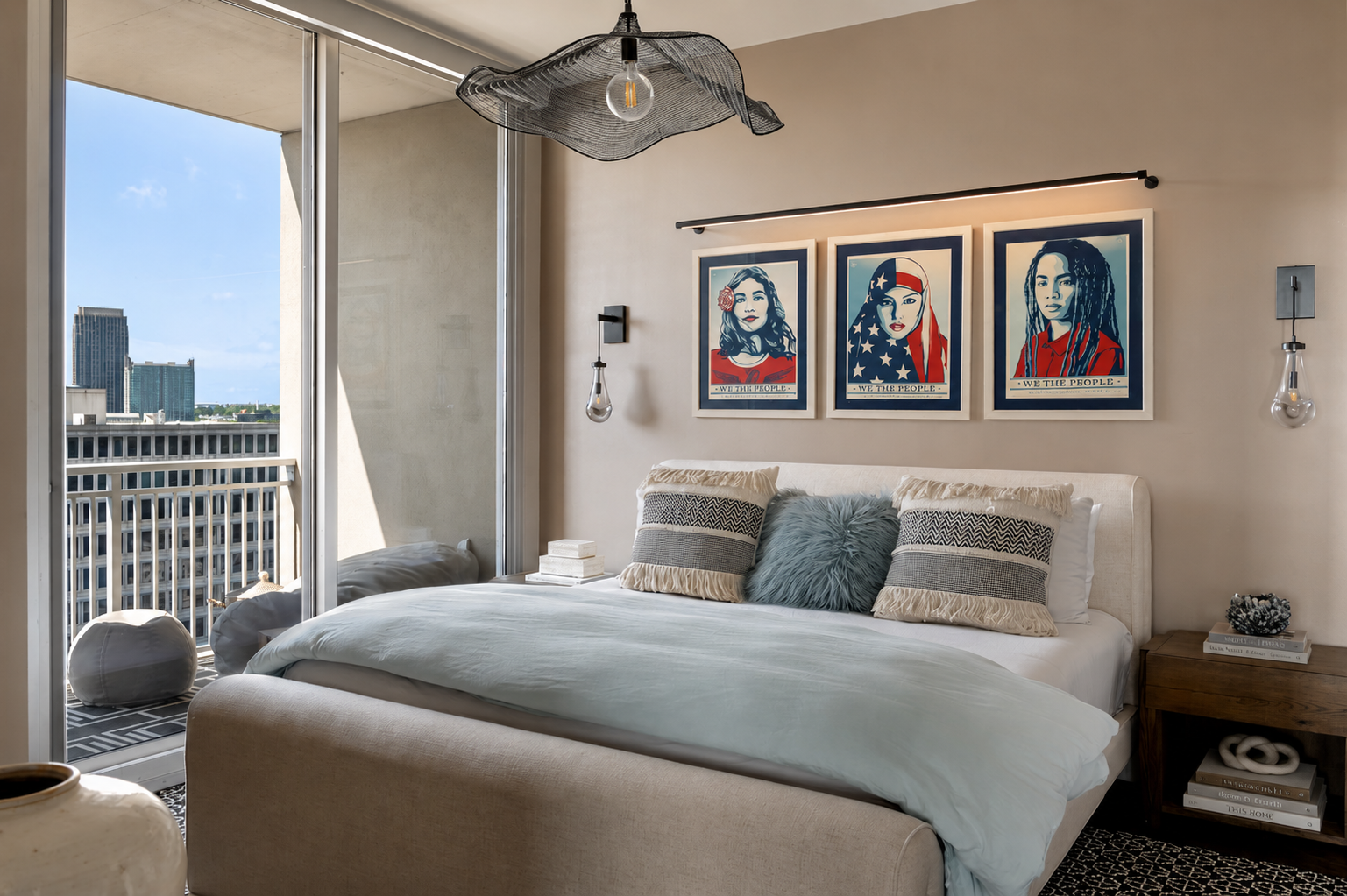 minhnuyet_hardy_brookwood_bedroom_angle.png