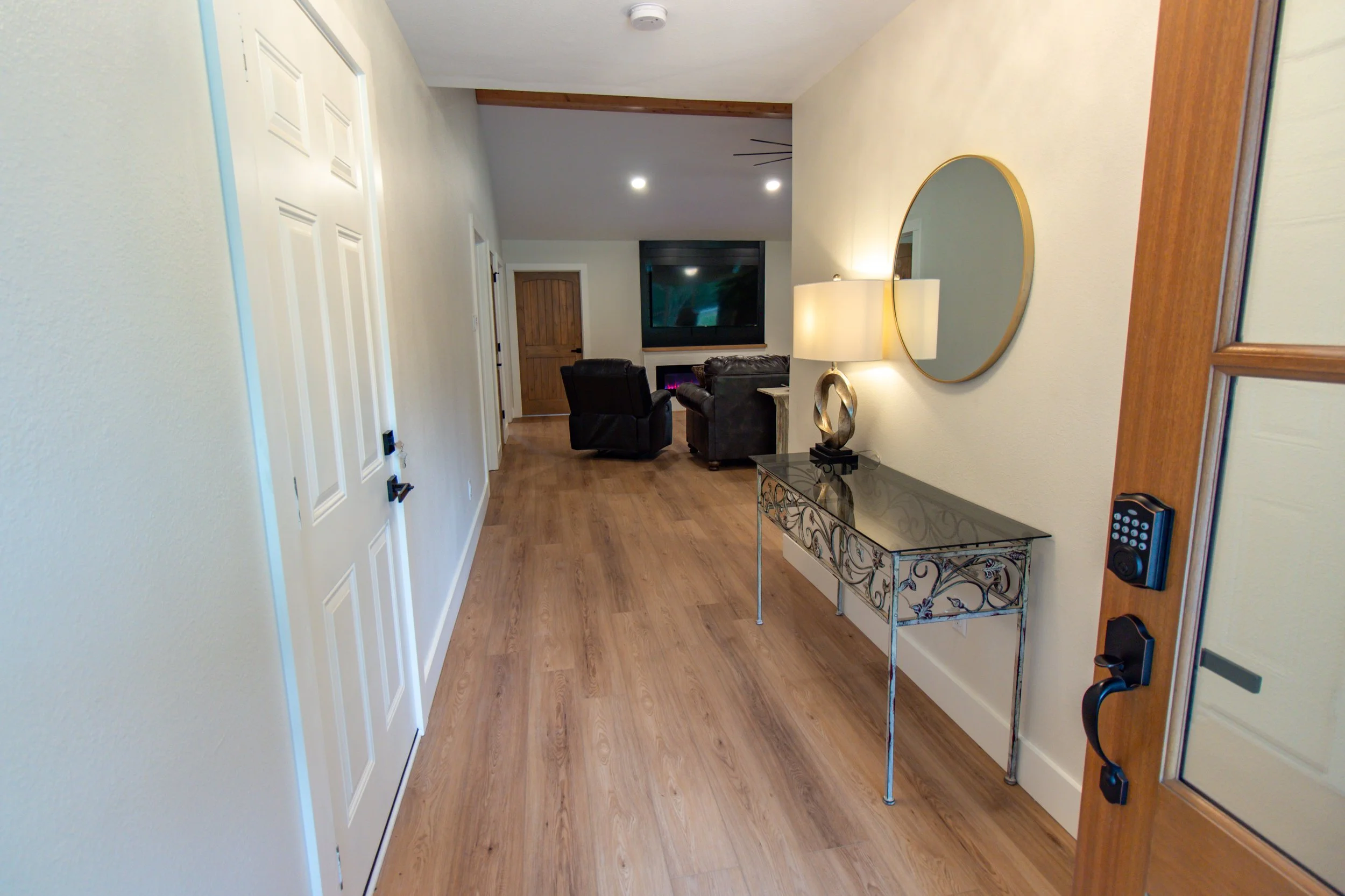 [Entryway, from main entry door.]