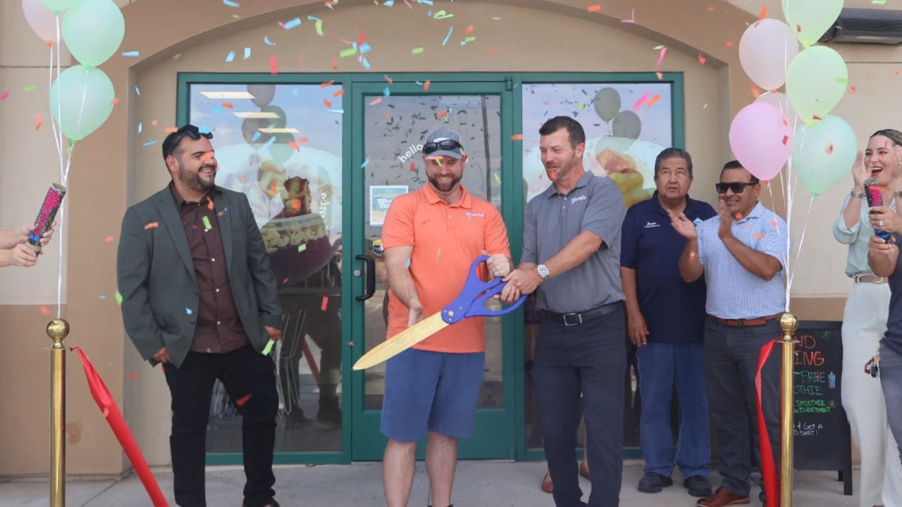 Brawley Chamber of Commerce Hosts Ribbon-Cutting Ceremony for Jamba Juice’s Grand Opening