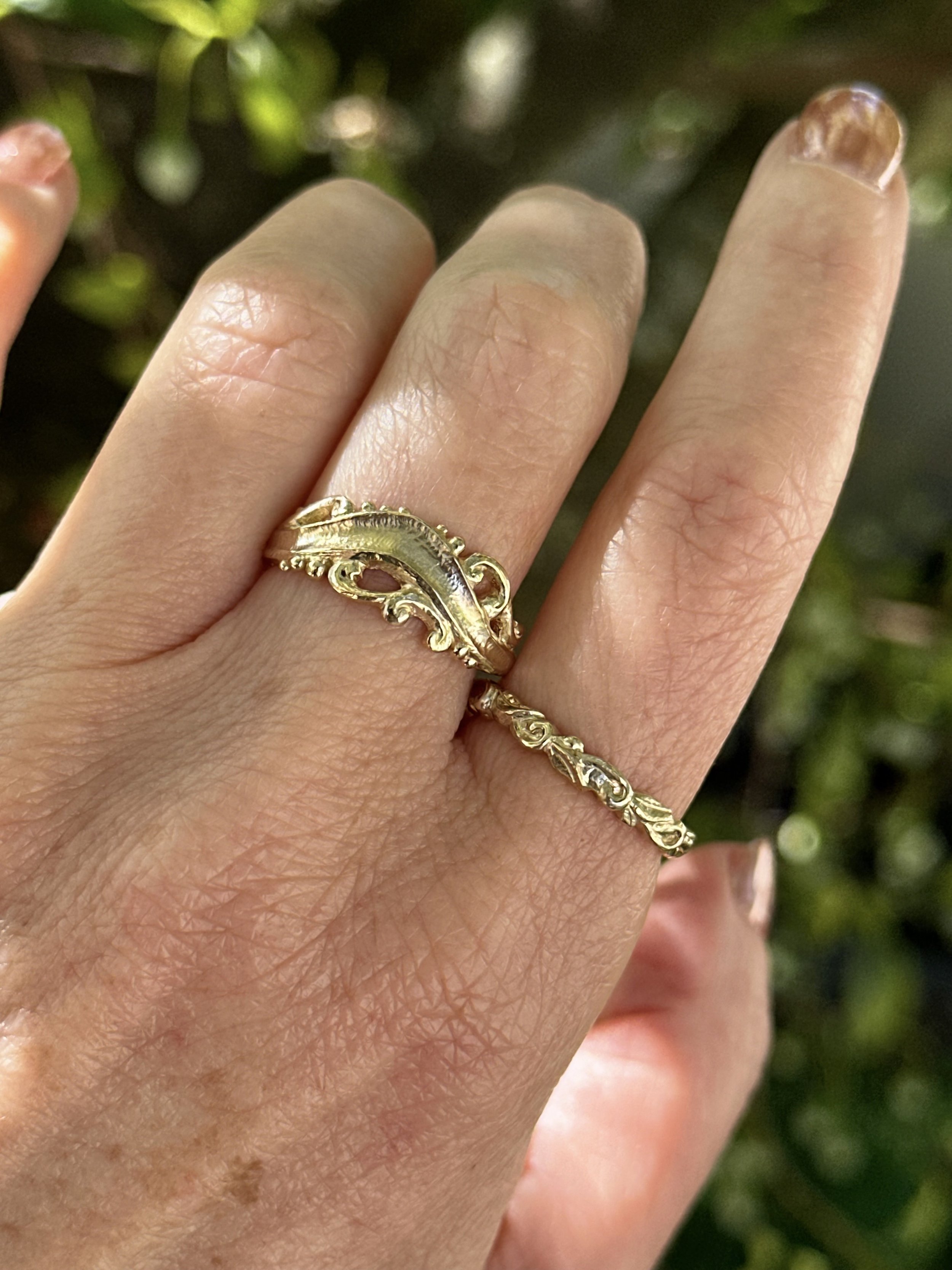 Flow and Petite Vine Hand.jpg