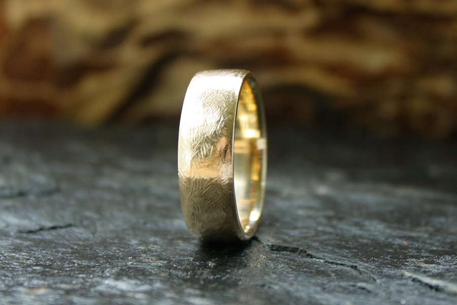 men rustic half round.JPG