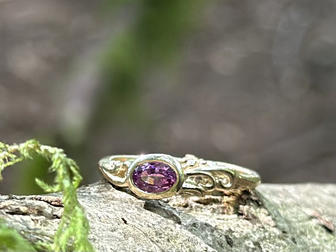 Magenta Lace Ring2.jpg