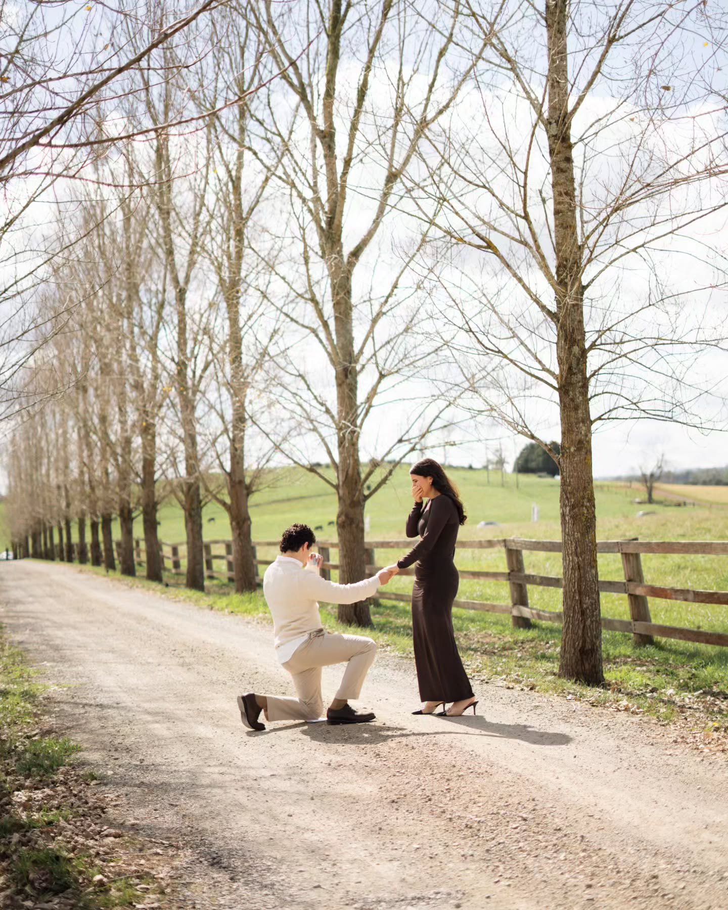 Mateo | Siena 💍
So thankful to be a part of such a beautiful proposal for Mateo and Siena!!
It was an absolutely stunning turnout at an amazing location @mount_ashby_estate
Florals and Styling: @johnemmanuelfloralevents
Content Creation: @captur