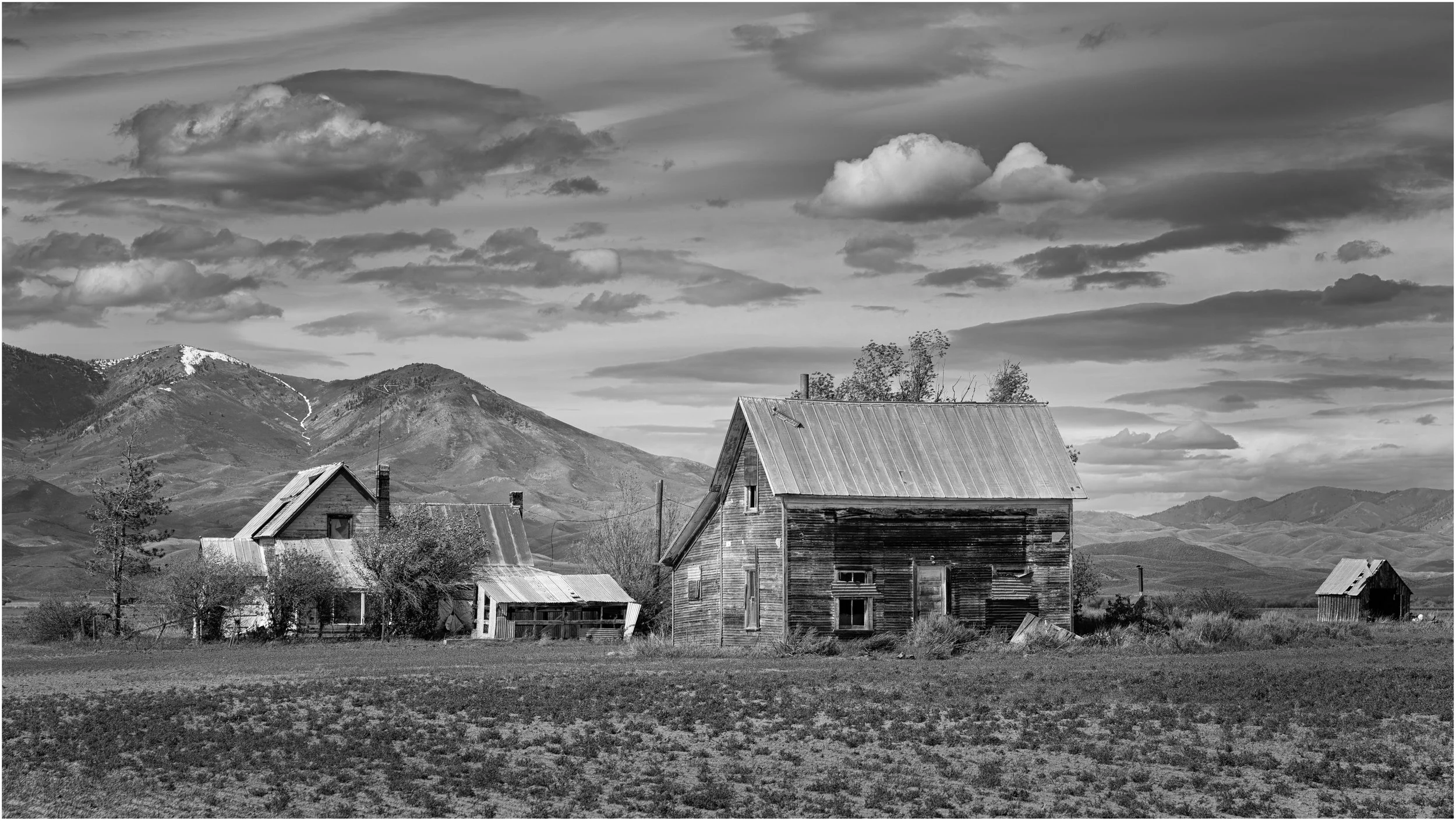 This is on Idaho Highway 20 heading towards Craters of The Moon