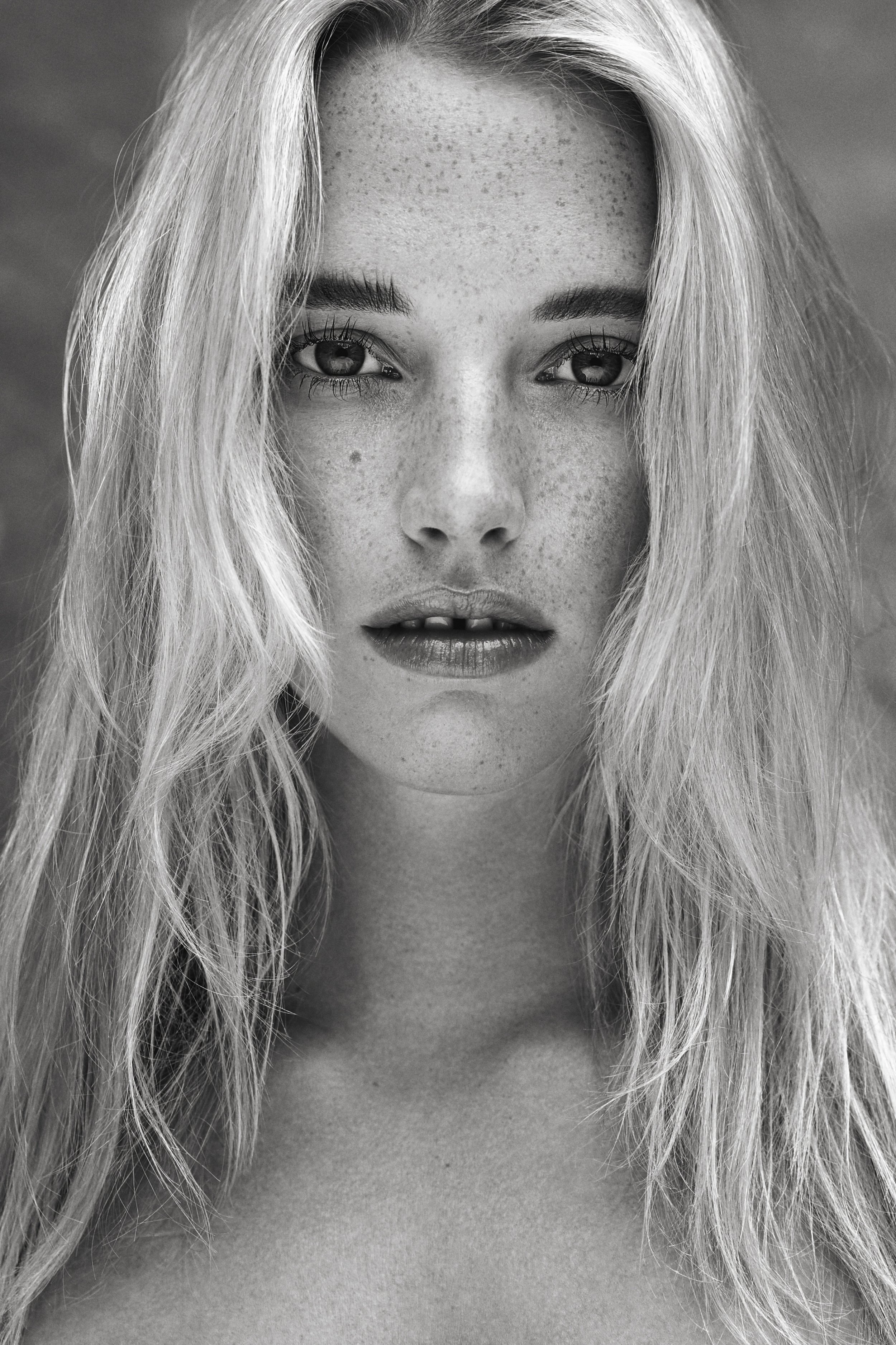 BeautifulUnity_Becca20180131_1342 bw f4.jpg
