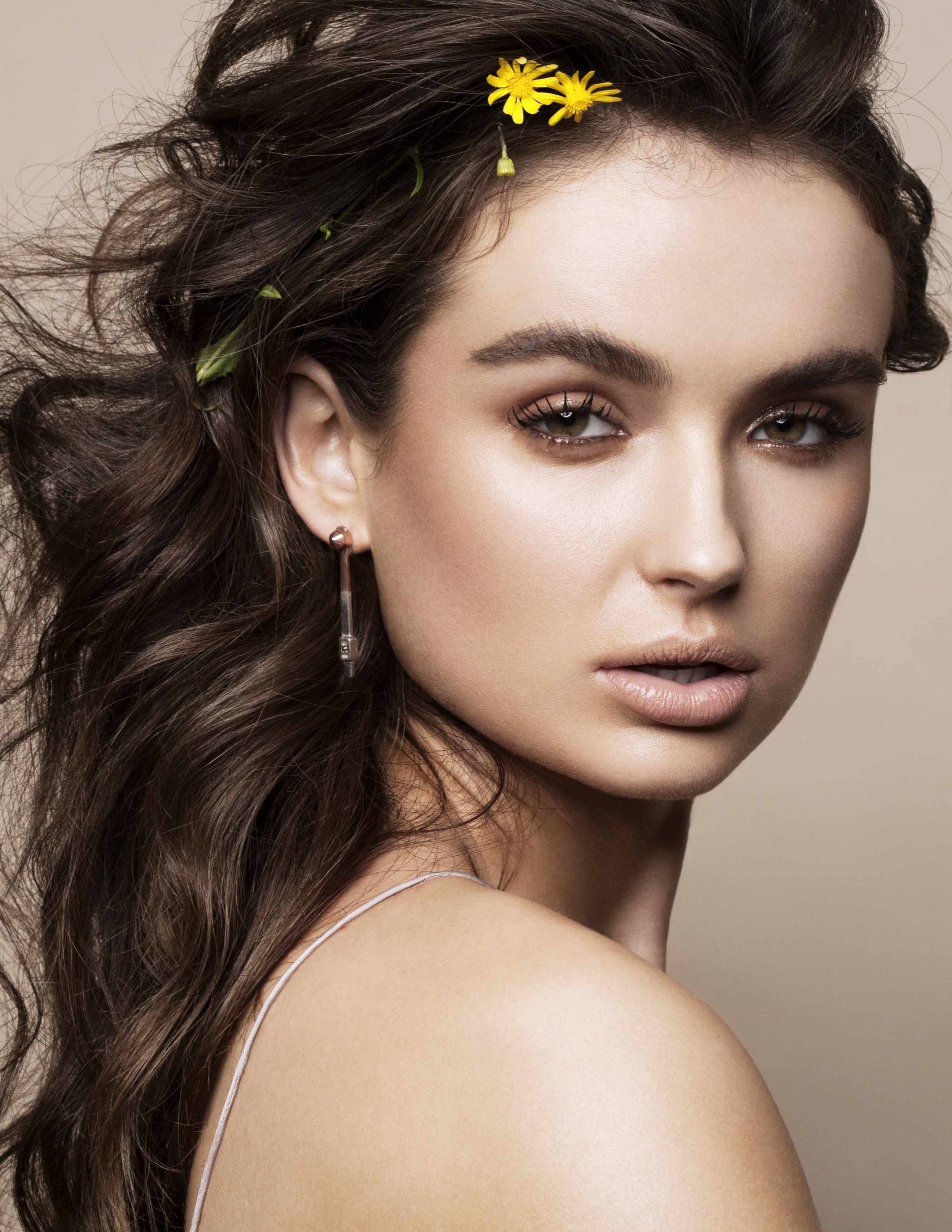 Beauty Has Her Way crop 9.jpg