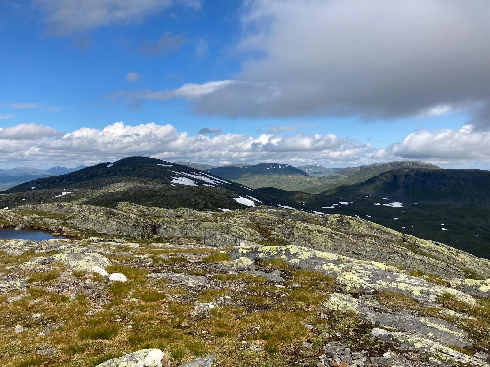Yoga och vandring i shamansk anda i vackra Ullådalen
