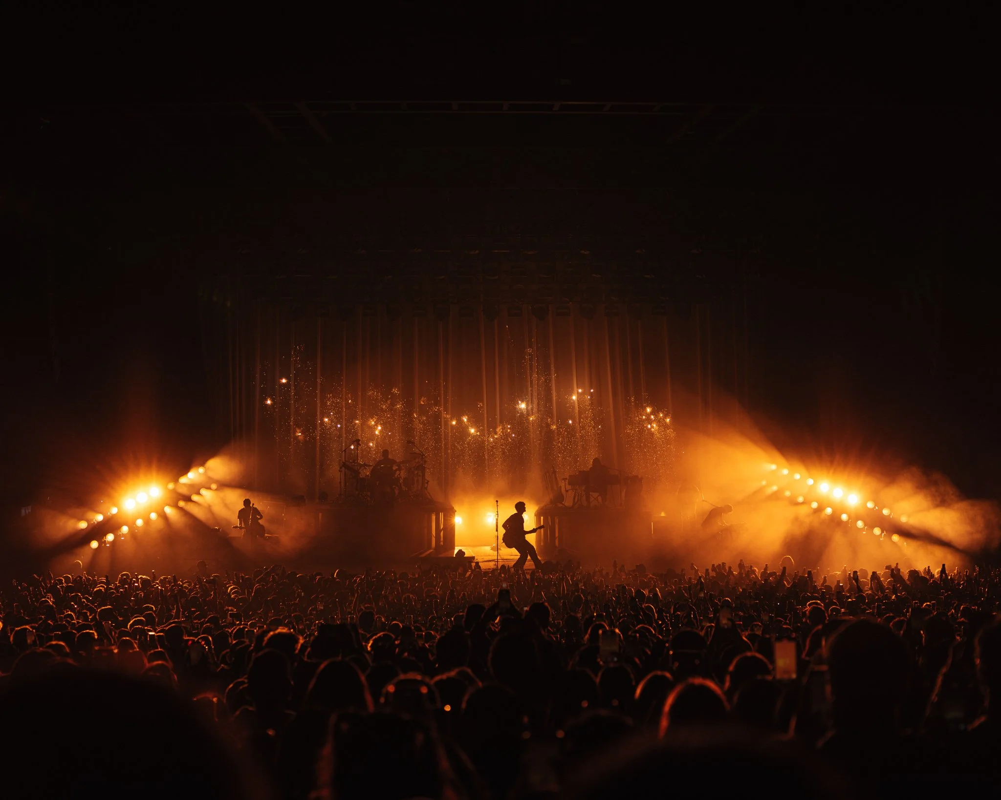 Production and lighting design for Shawn Mendes on the On The Road Again Tour