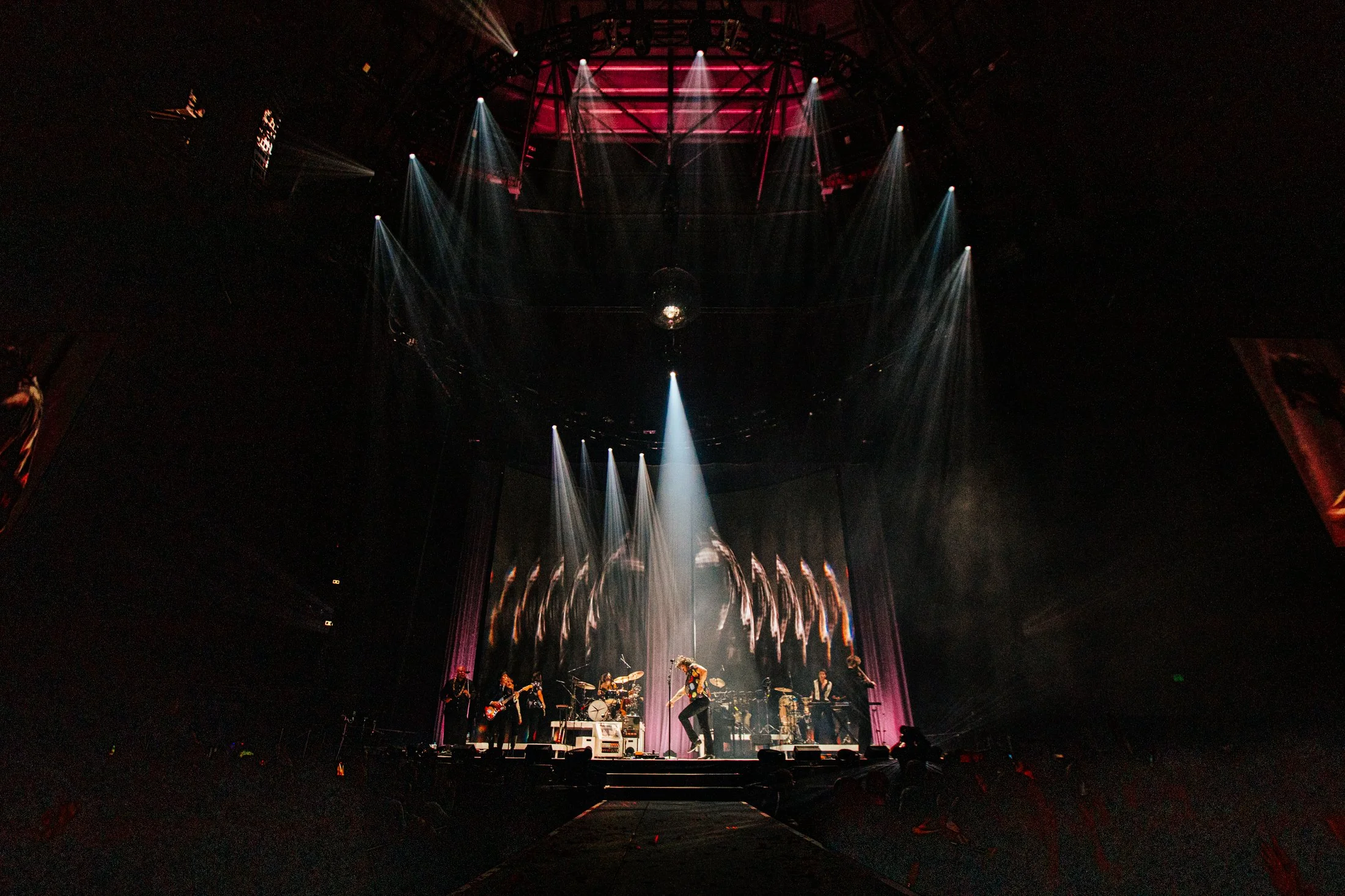 Lighting Design for Gang of Youths, Australia Arena tour 2022 live performance