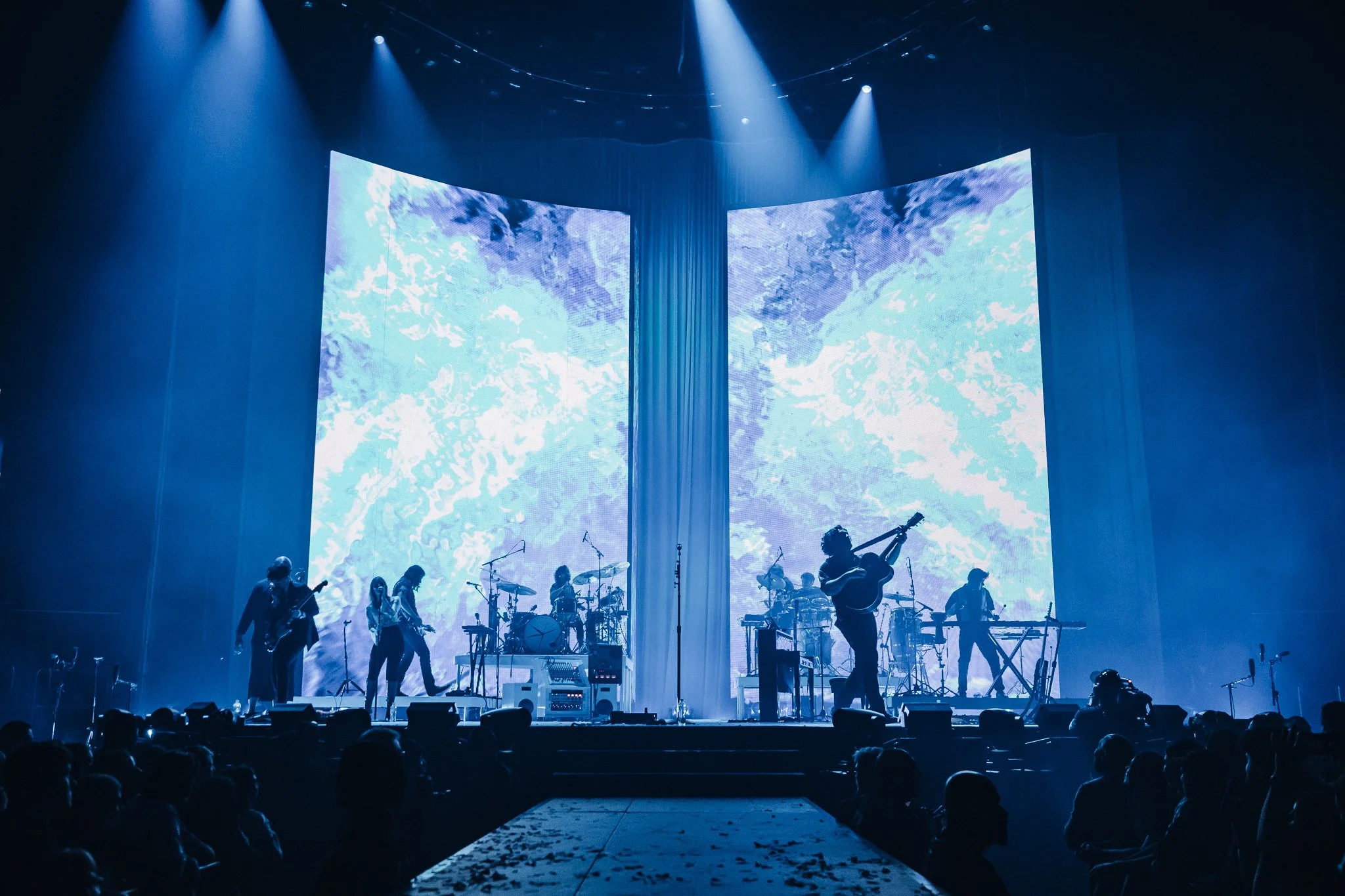 Lighting Design for Gang of Youths, Australia Arena tour 2022 live performance