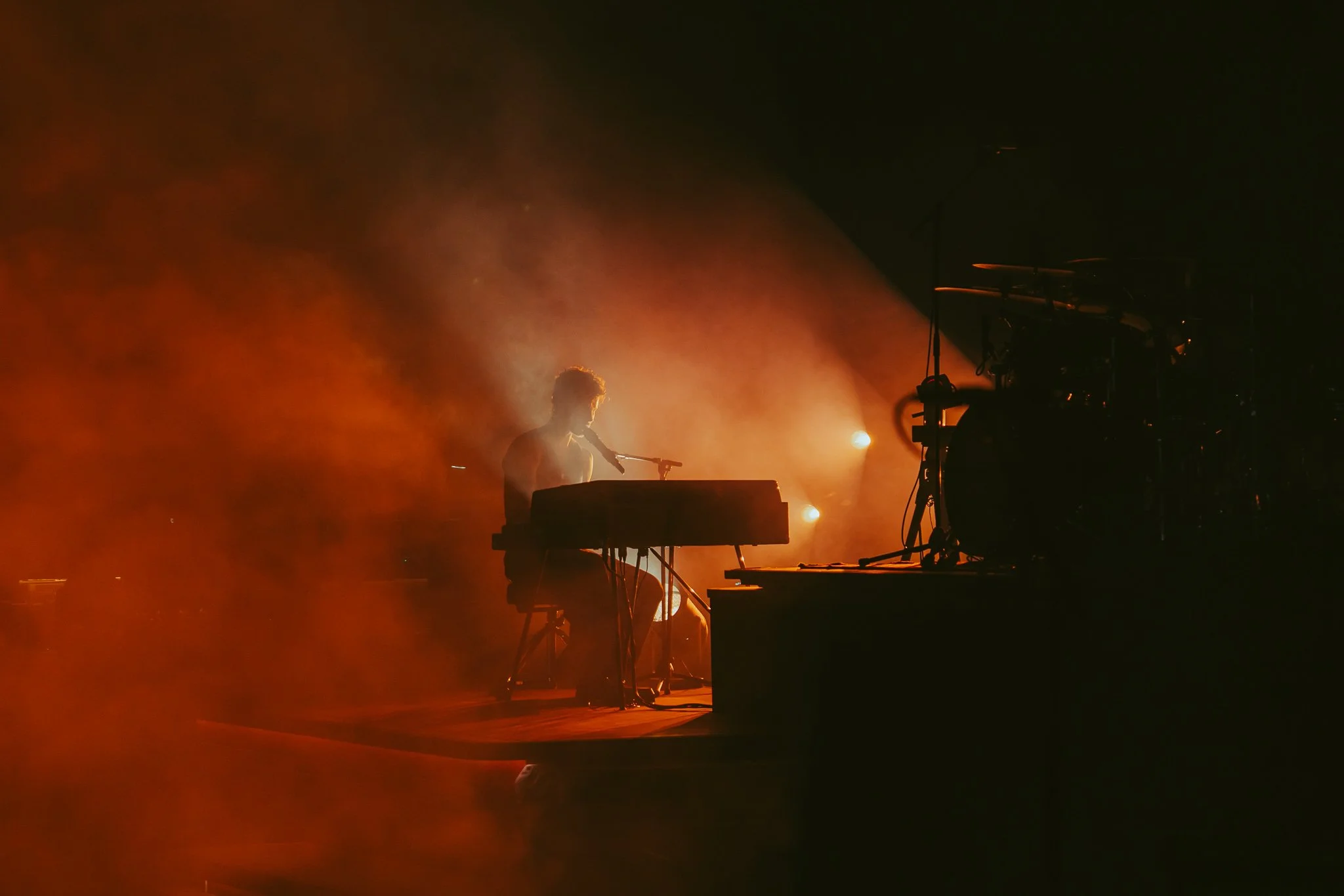 Production and lighting design for Shawn Mendes on the On The Road Again Tour