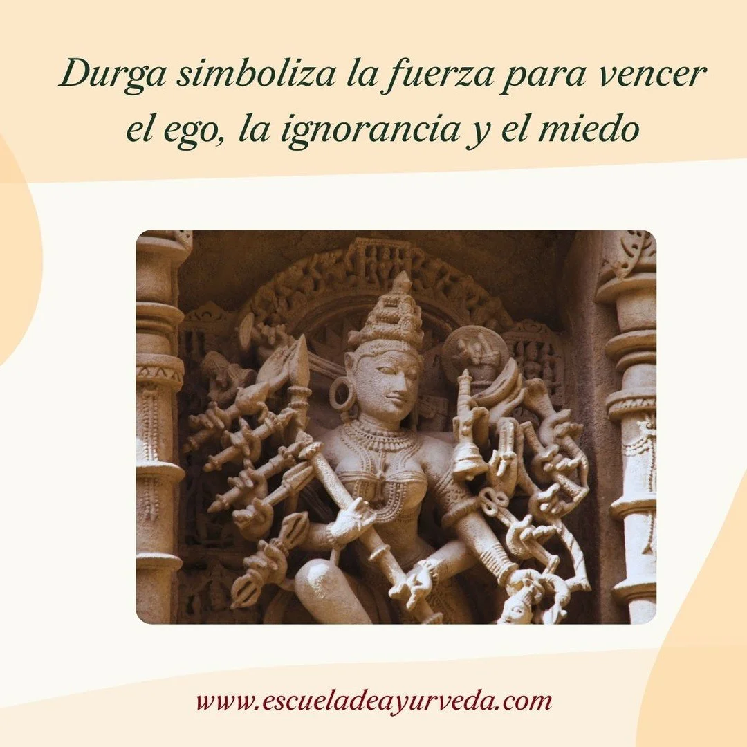 Maha Navami corresponde al noveno d&iacute;a de Navaratri, festividad dedicada a la energ&iacute;a transformadora de la Diosa Durga. Representa la culminaci&oacute;n de un proceso de purificaci&oacute;n en el que la consciencia se eleva para superar 