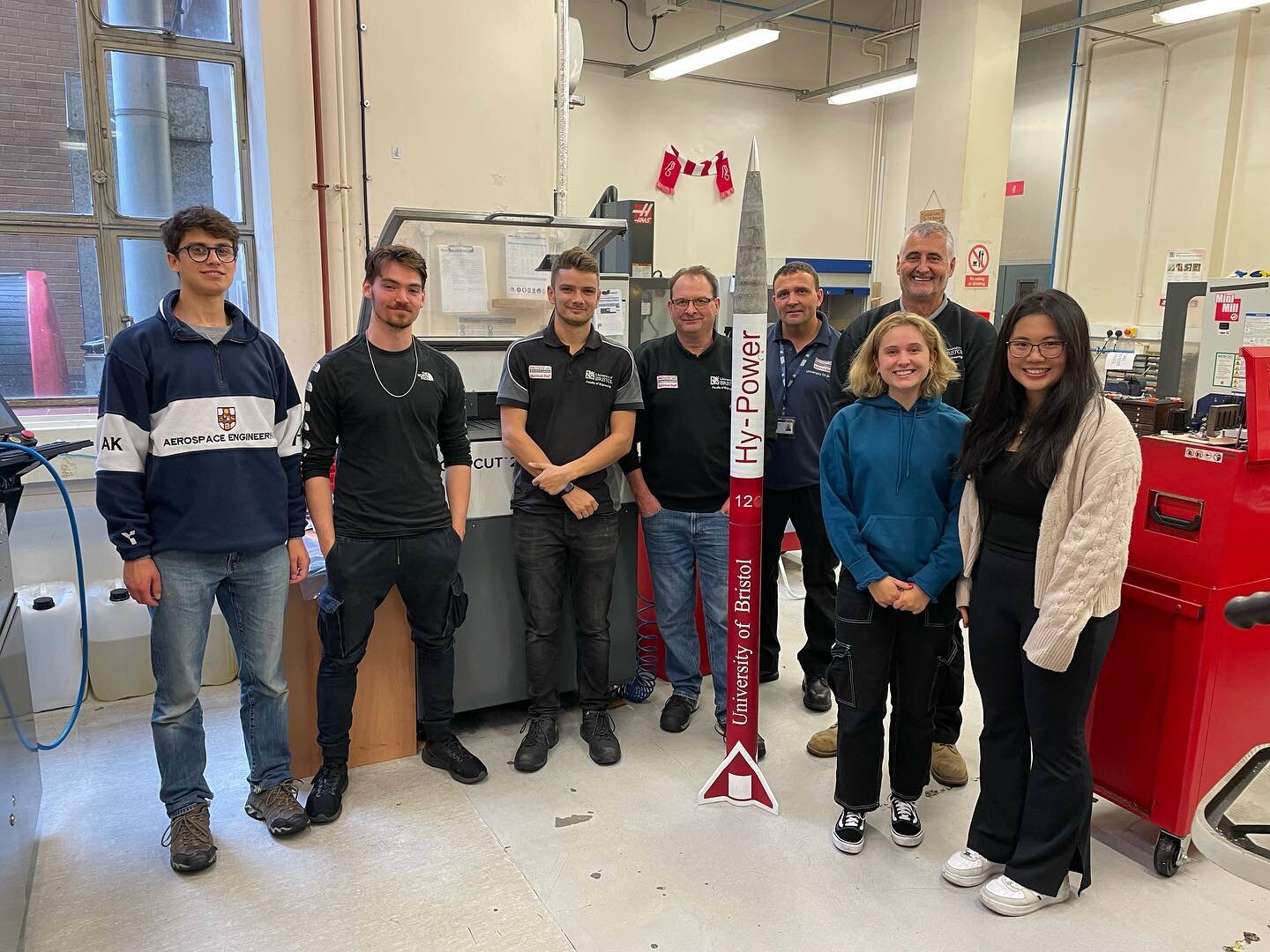 Our project could not have happened without the support of @bristolengineering technical staff. 

Massive thanks to the Richard, Archie, Rich, and Jack from the mechanical workshop; Terry from student bay; Matt from AVDASI lab; Willow from GE lab and