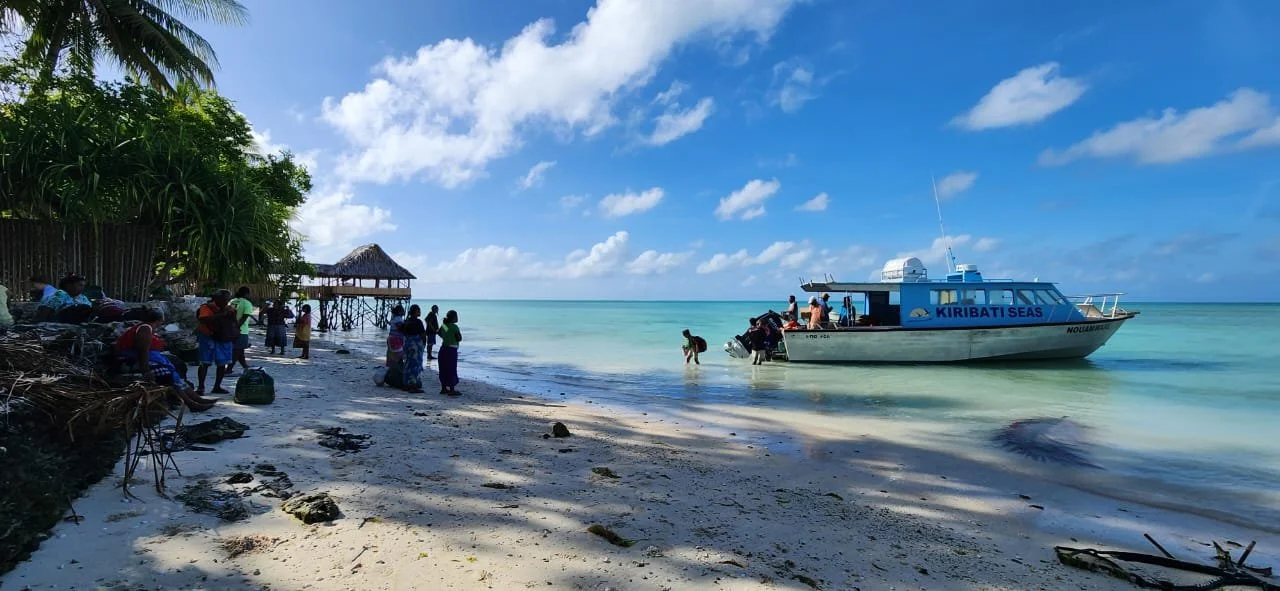 Arrival in Abaiang - 2025