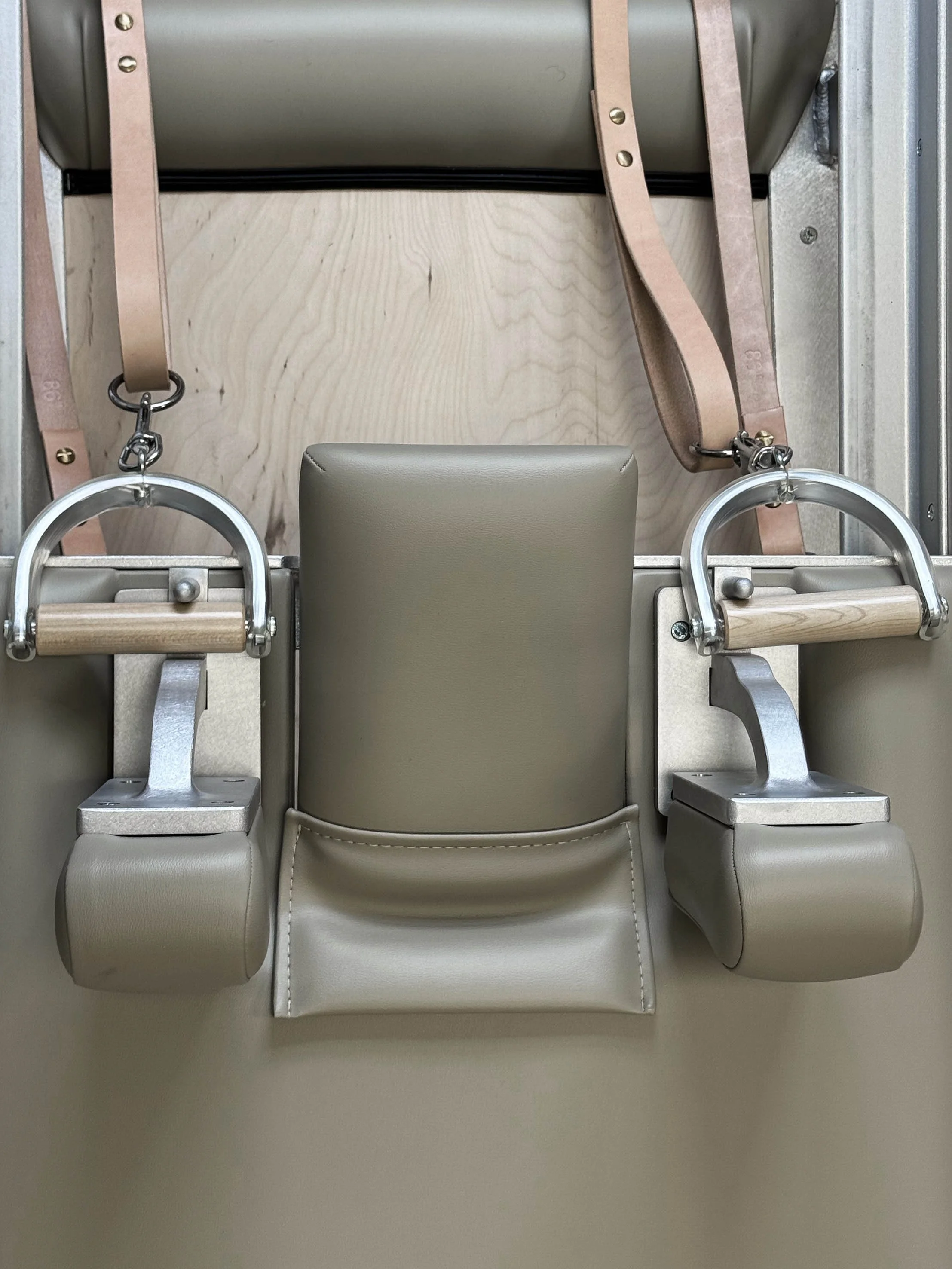A beautiful Classical Reformer apparatus, all of our classes are on original pilates apparatus. Clapham get ready!