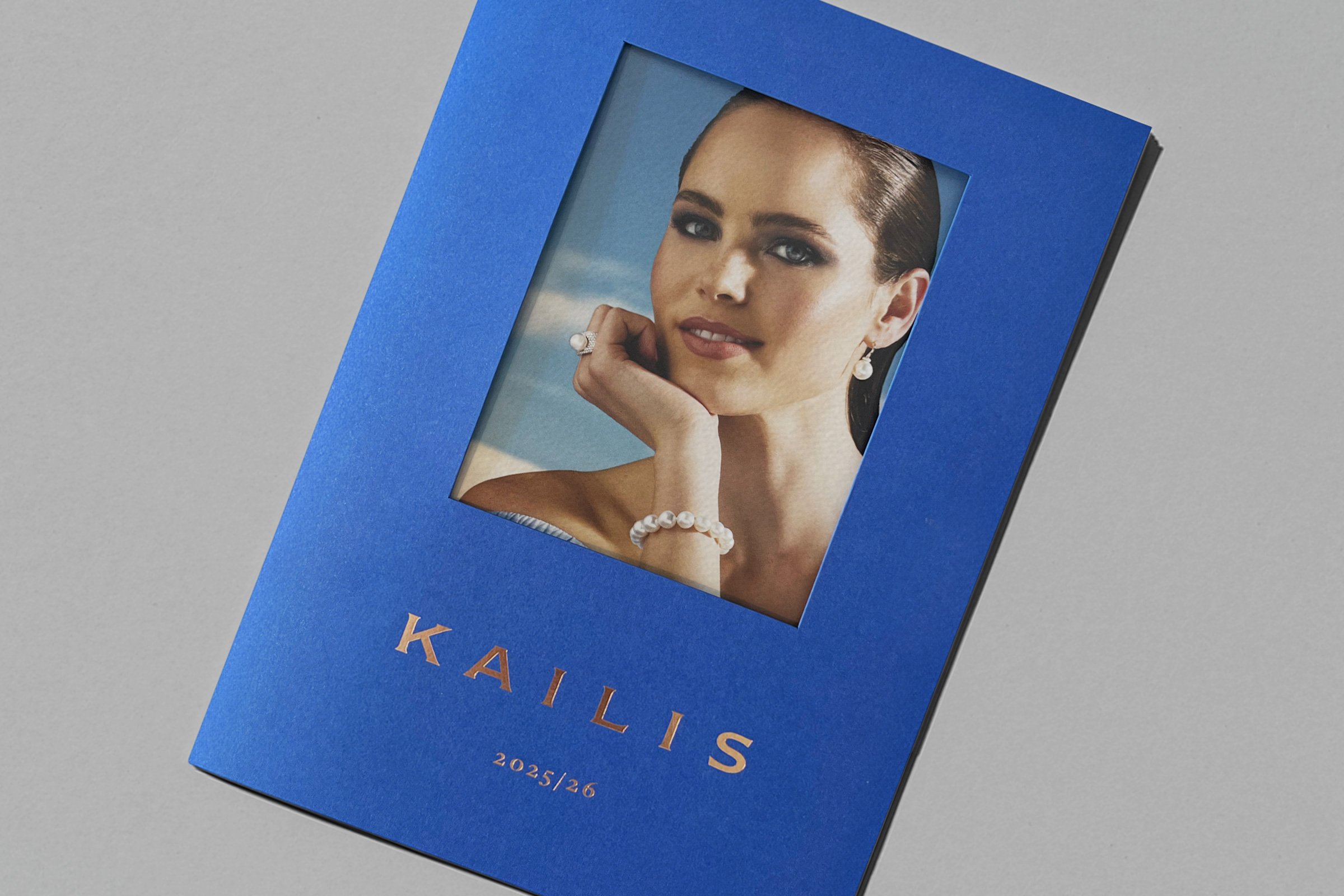 Kailis-Gifting-Brochure-Close-up.jpg