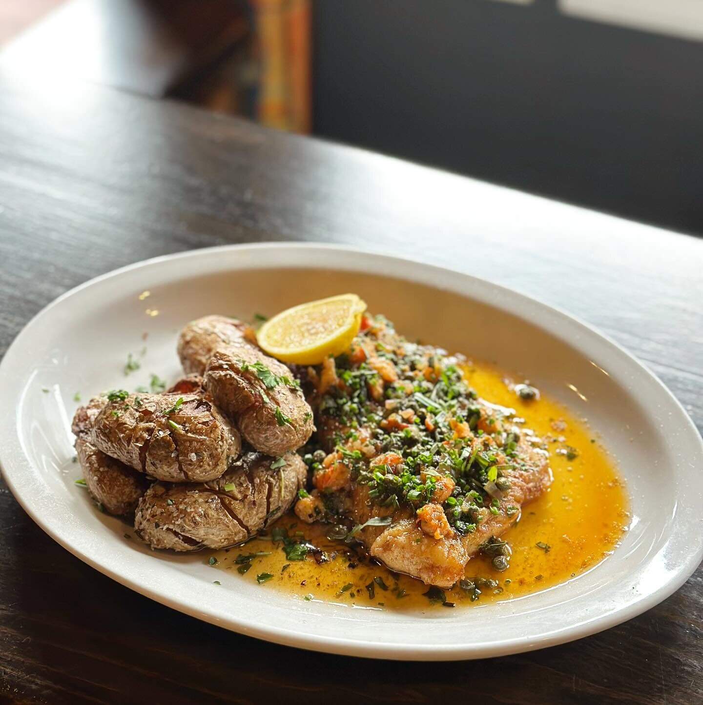 Tonight at Bouchon! 

NC Flounder Meuniere
Crawfish brown butter, capers, fine herbs, triple cooked fingerling potatoes!
#frenchfood #frenchcomfortfood #avleats #golocal #eatlocal #828isgreat #avlbouchon #ashevillefoodie #ashevillerestaurants