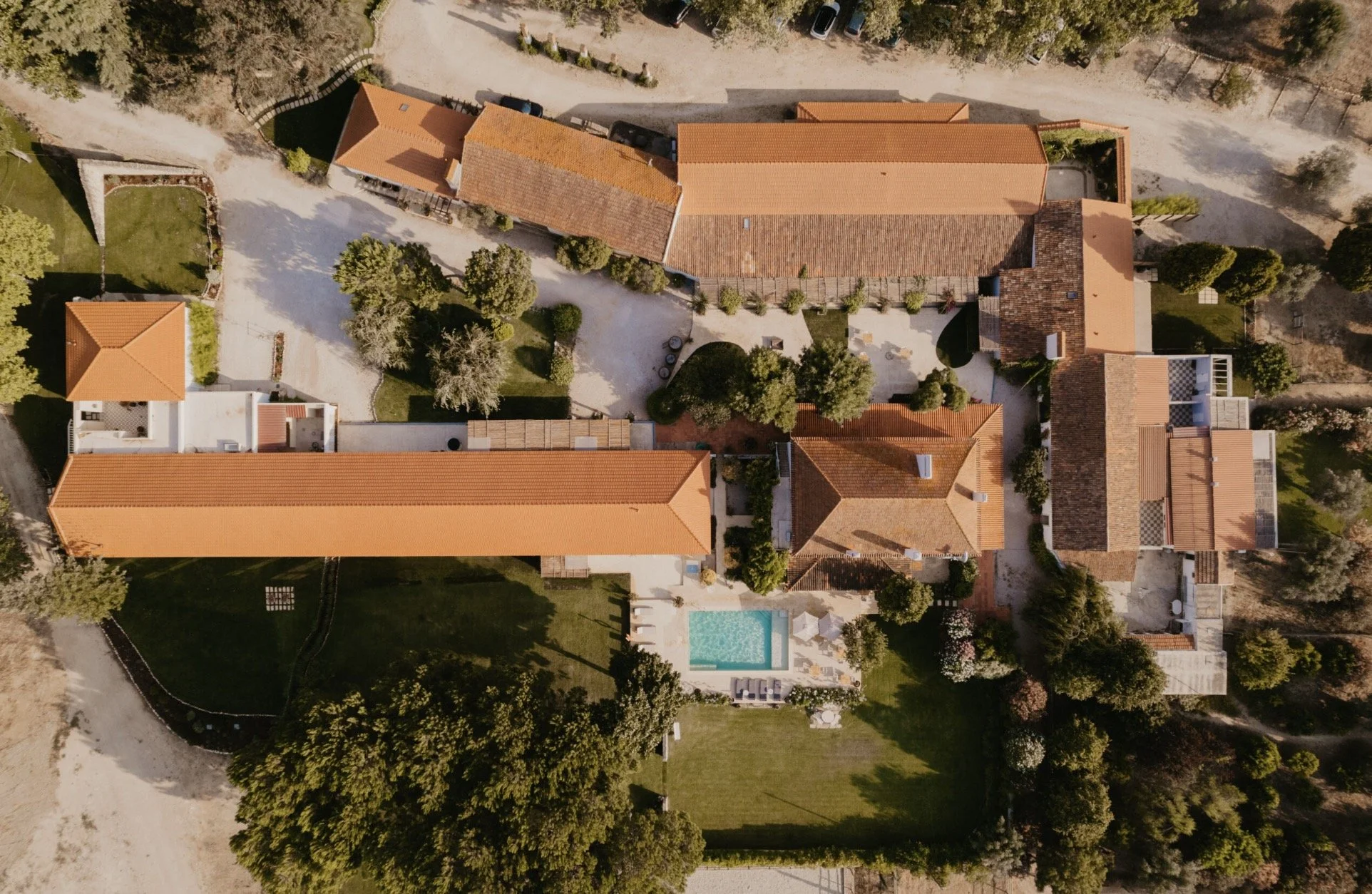 Artfuel-studio-art-retreat-portugal-terri-froelich-susan-melrath00057.jpg