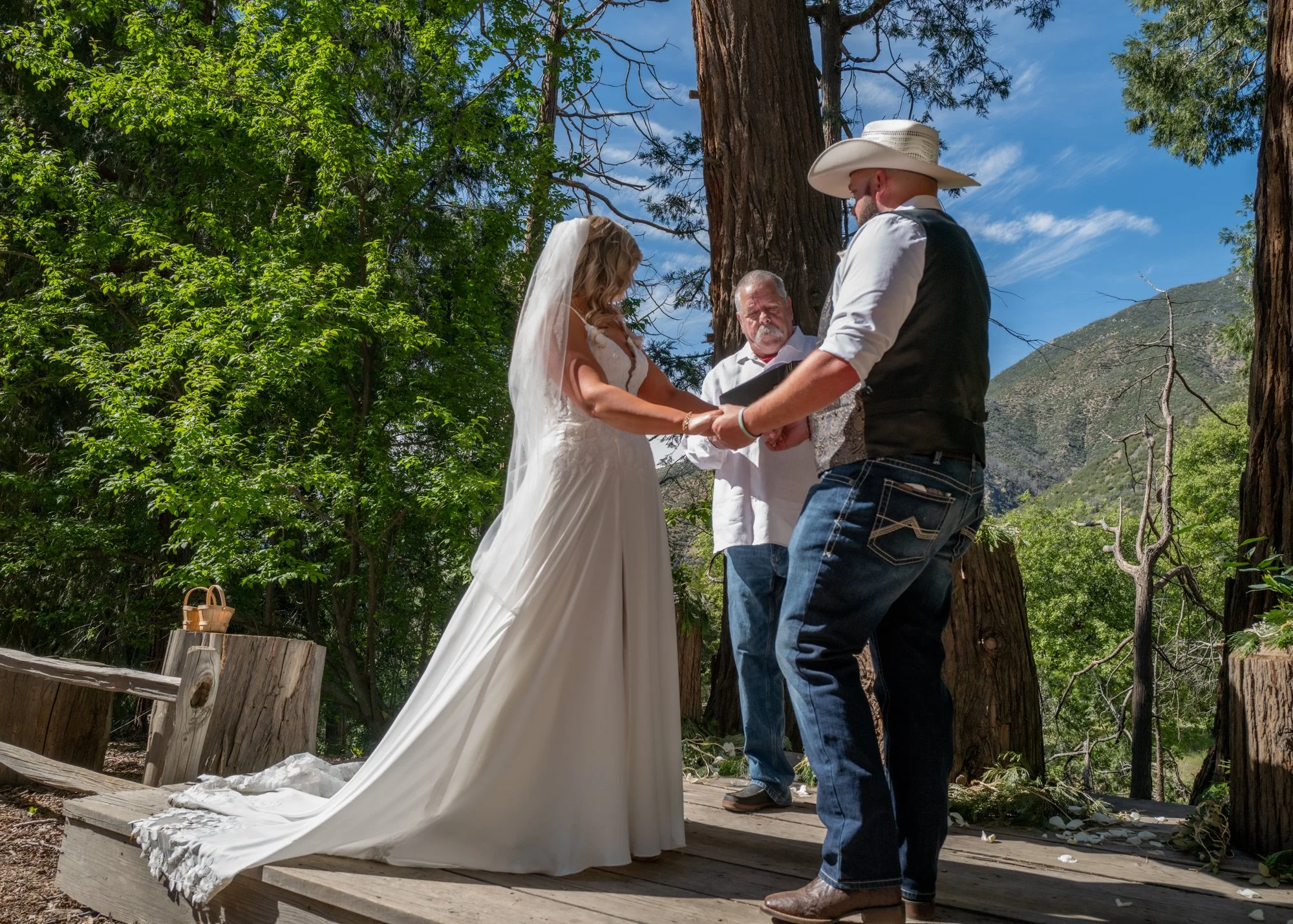 J&J Ceremony-19.jpg
