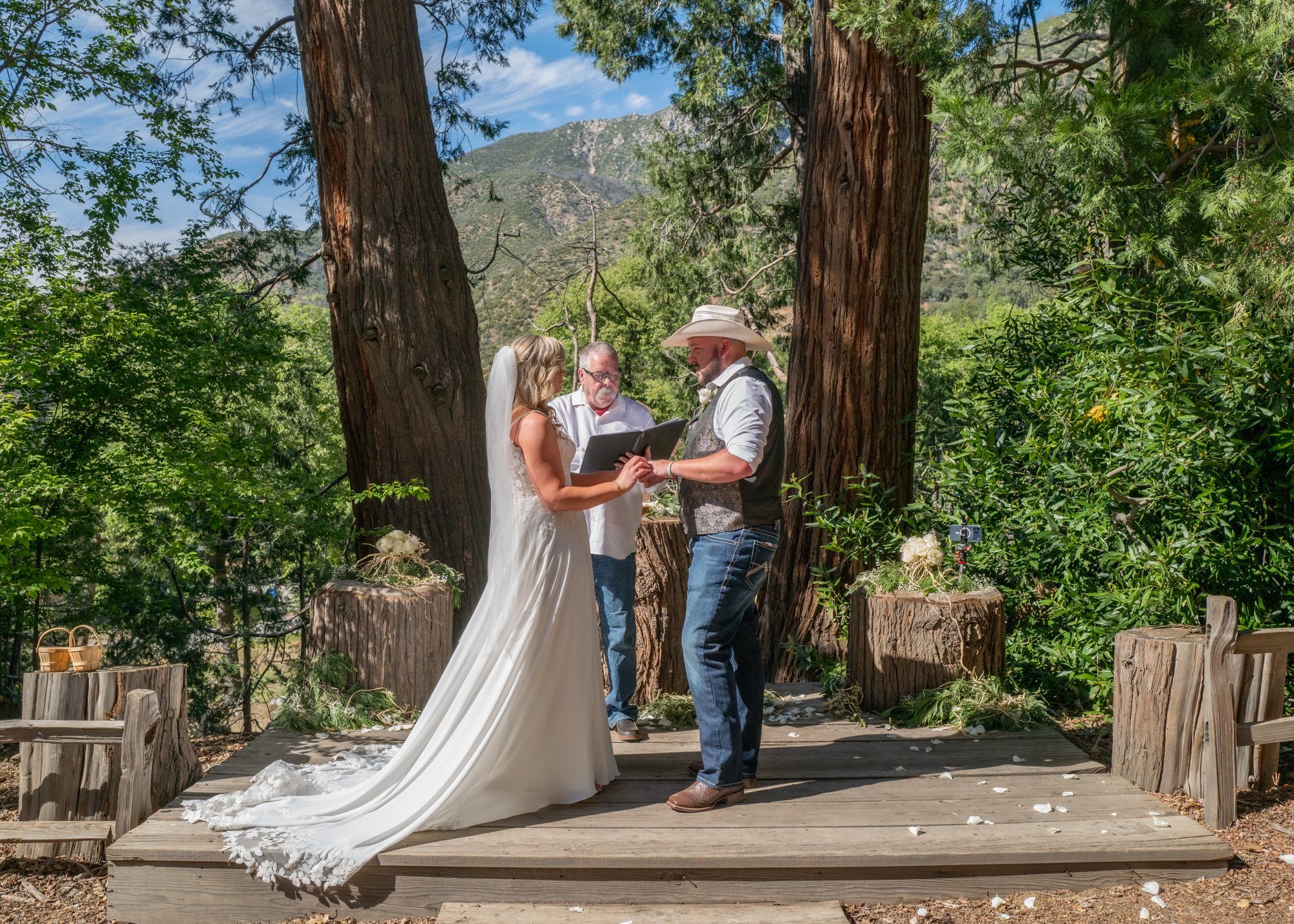 J&J Ceremony-27.jpg