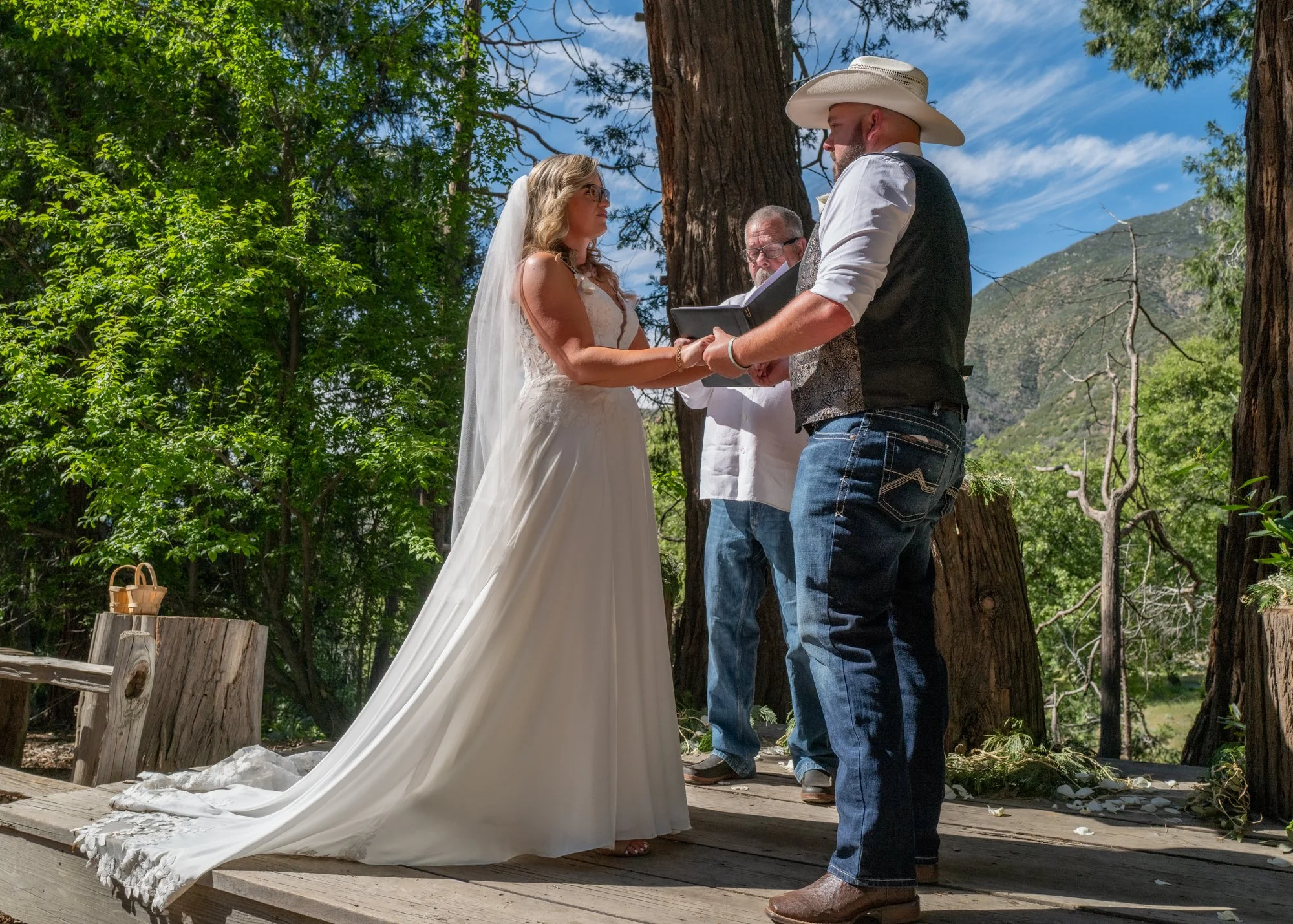 J&J Ceremony-25.jpg