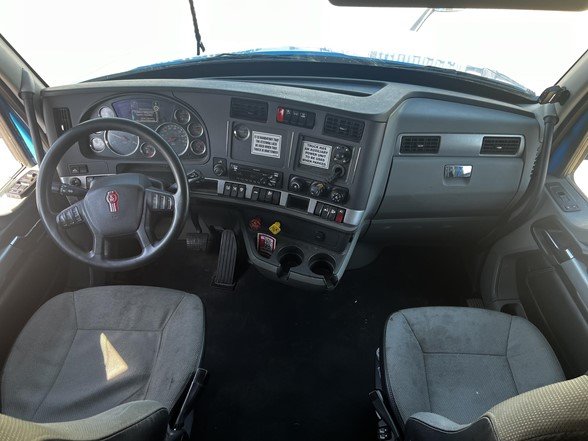 9022306472.jpg