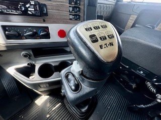 9016490304.jpg