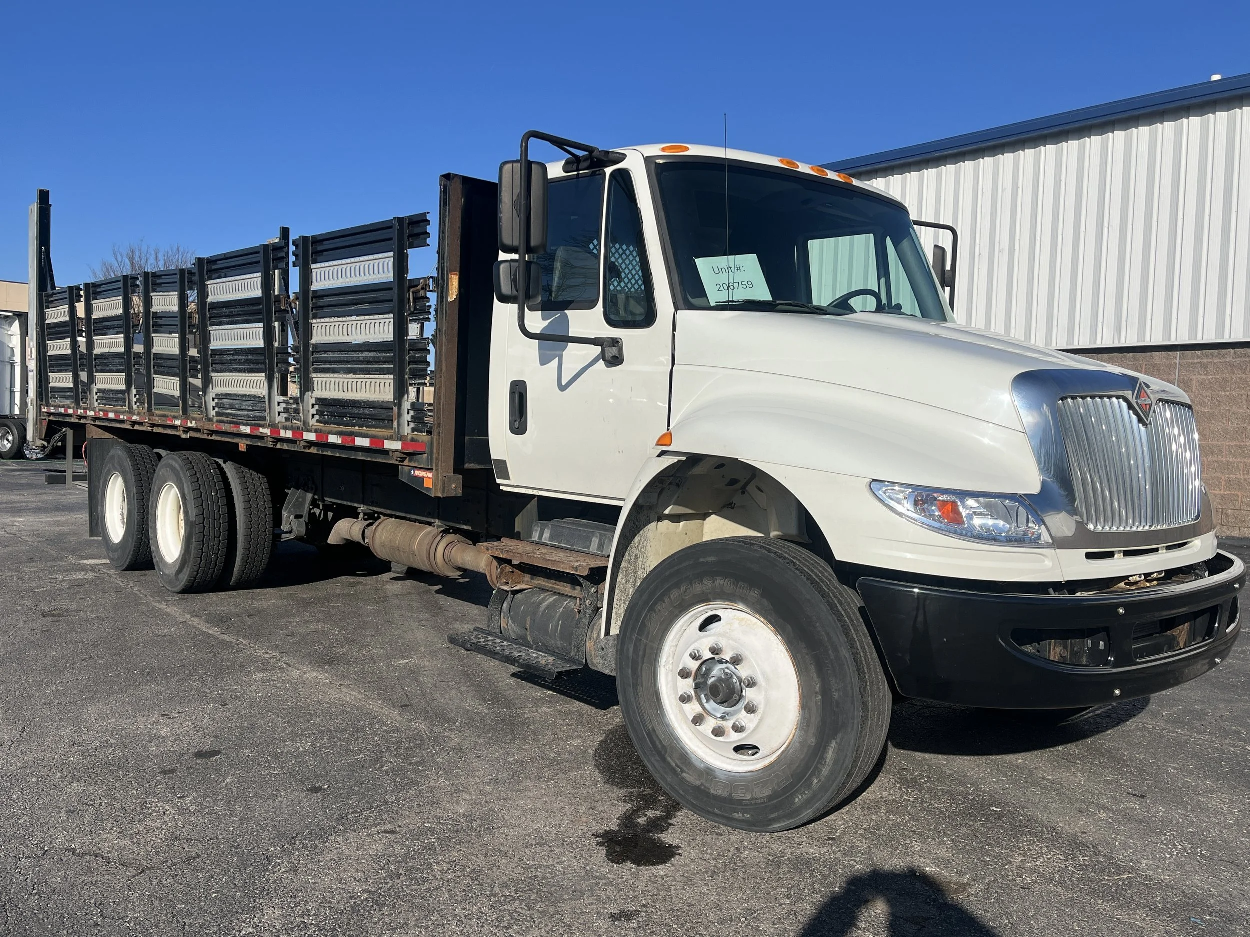 2017 International Durastar 4400 MO11039