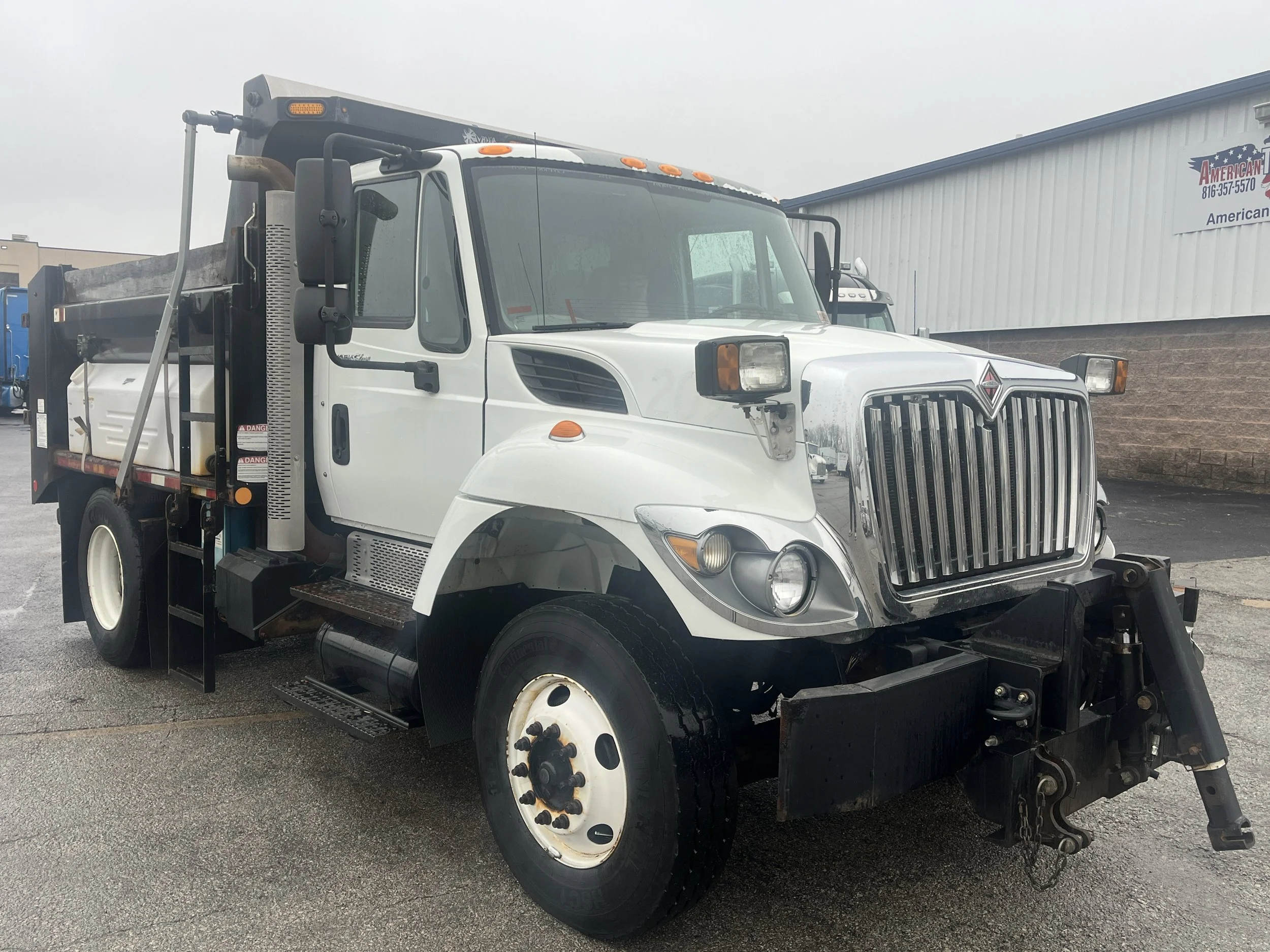 2014 International DuraStar 4400 MO11168