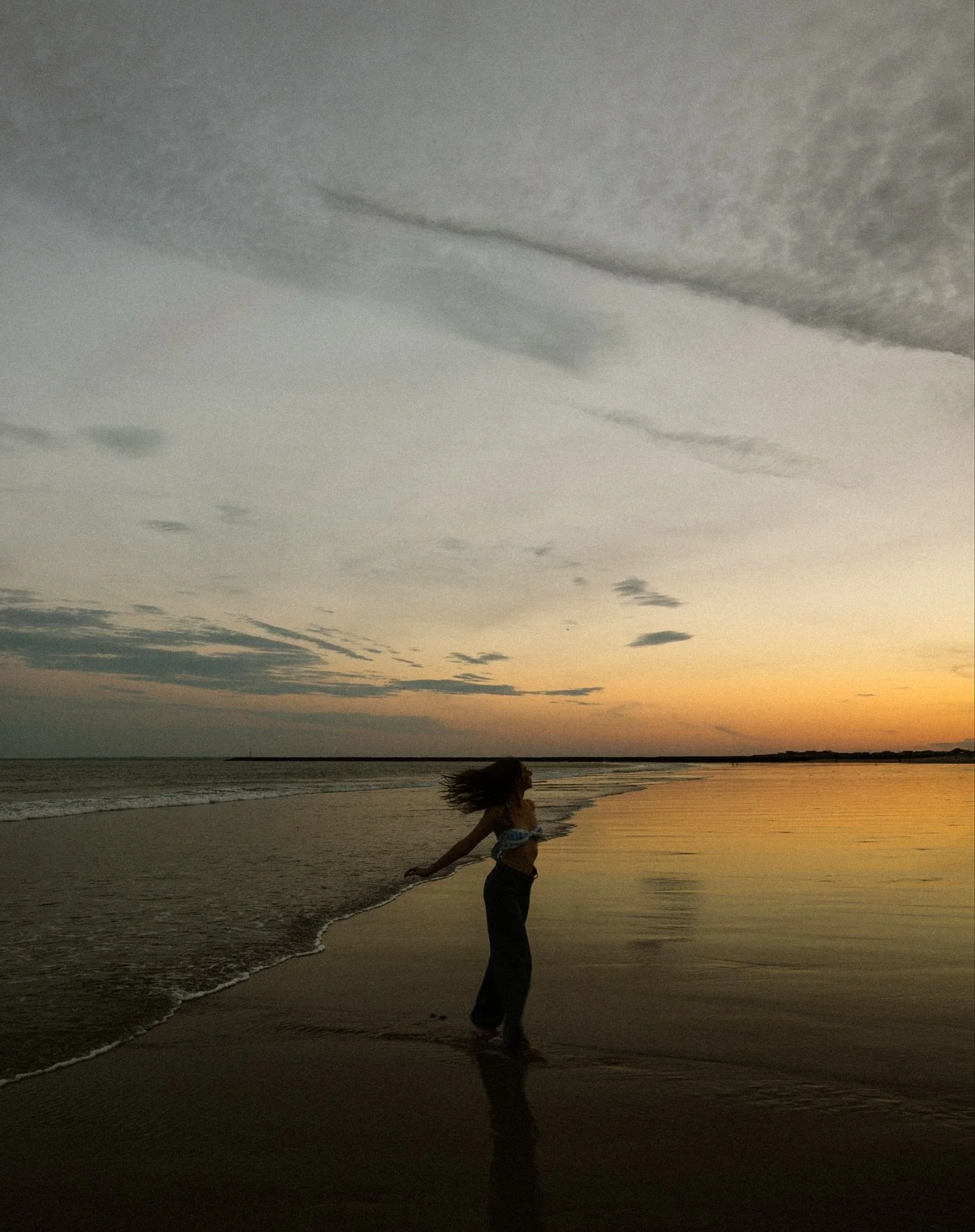 Alexandra&rsquo;s sunset portraits🌅🌞 tell me your favorite!