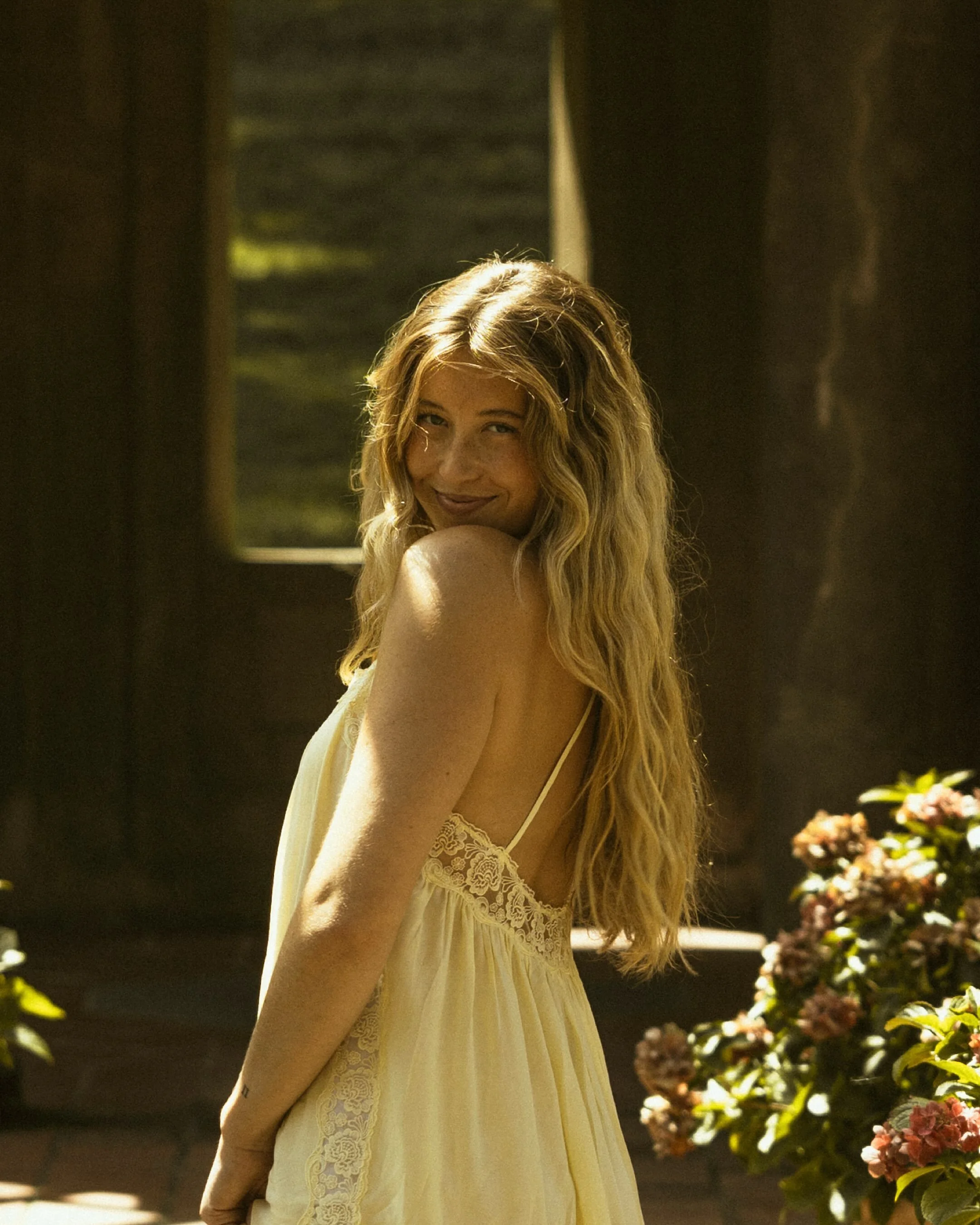 Hi, I&rsquo;m Brenna! If you followed along with my old account, welcome back, and if you&rsquo;re new here, I&rsquo;m so happy you found me.🌿

With an unexpected fresh start of losing my old account, I&rsquo;ve decided to see it as an opportunity- 