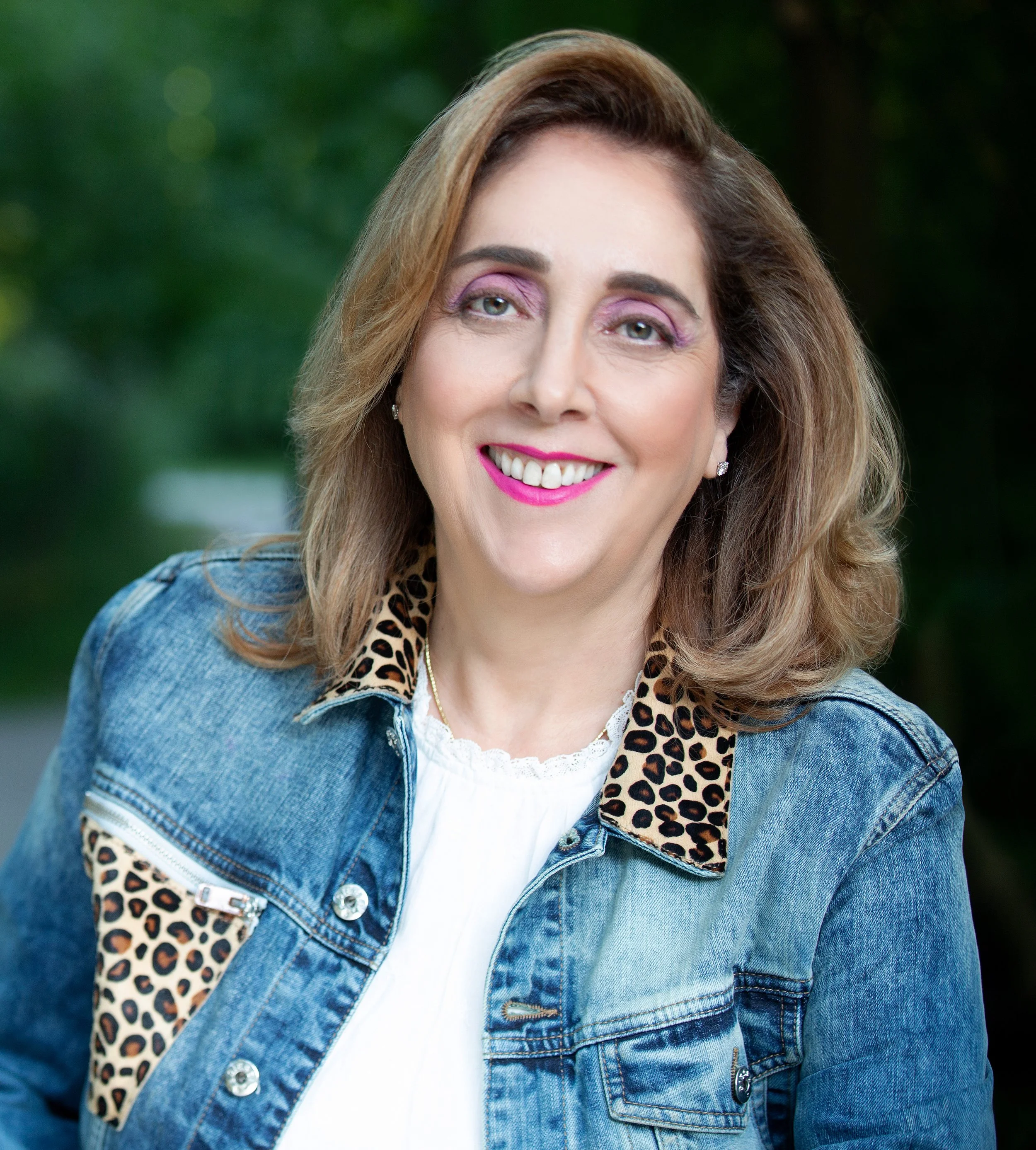 Modjeh Khalili, Canada